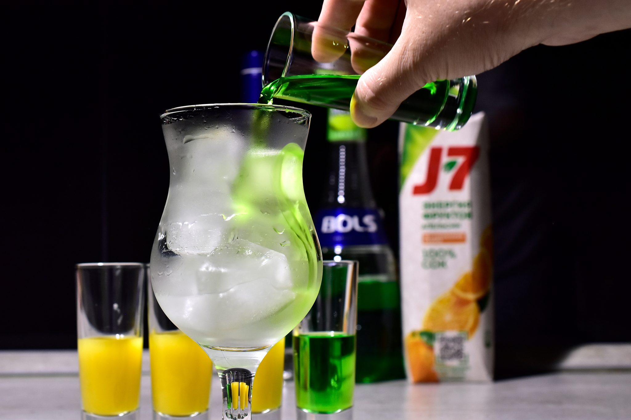 Cocktail-long Melon ball - My, Cocktail, Alcohol, Alcoholic cocktail, Midori, Vodka, Bar, Foodphoto, Recipe, The photo, Longpost, Video, Soundless