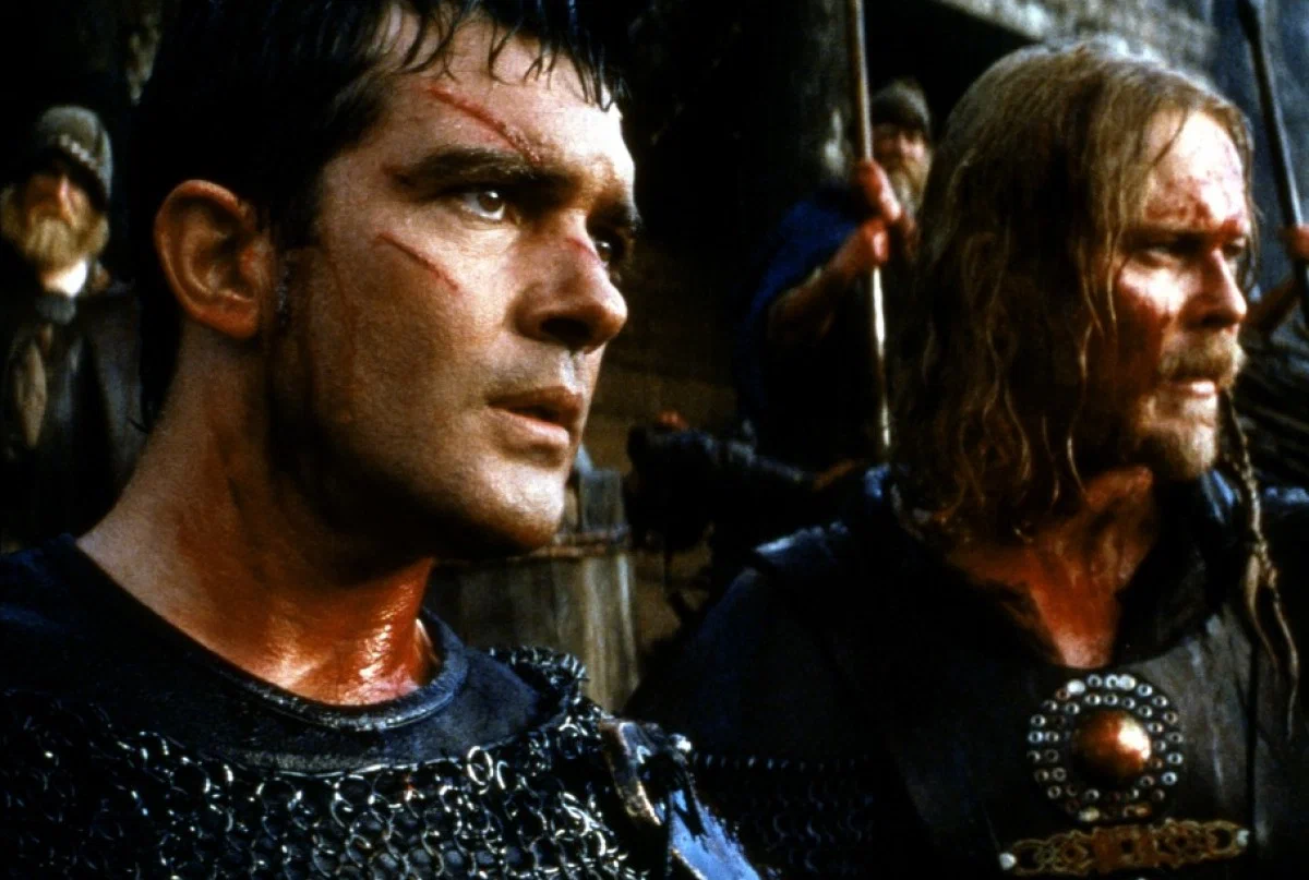 13th warrior (1999). #18 Cult or Great Movie That Unfairly Failed at the Box Office - My, I advise you to look, What to see, Movies, Actors and actresses, Screenshot, Nostalgia, Screen adaptation, Hollywood, Story, Antonio Banderas, Викинги, Middle Ages, Michael Crichton, Poster, Warrior, 90th, Боевики, Classic, Cannibal, Longpost