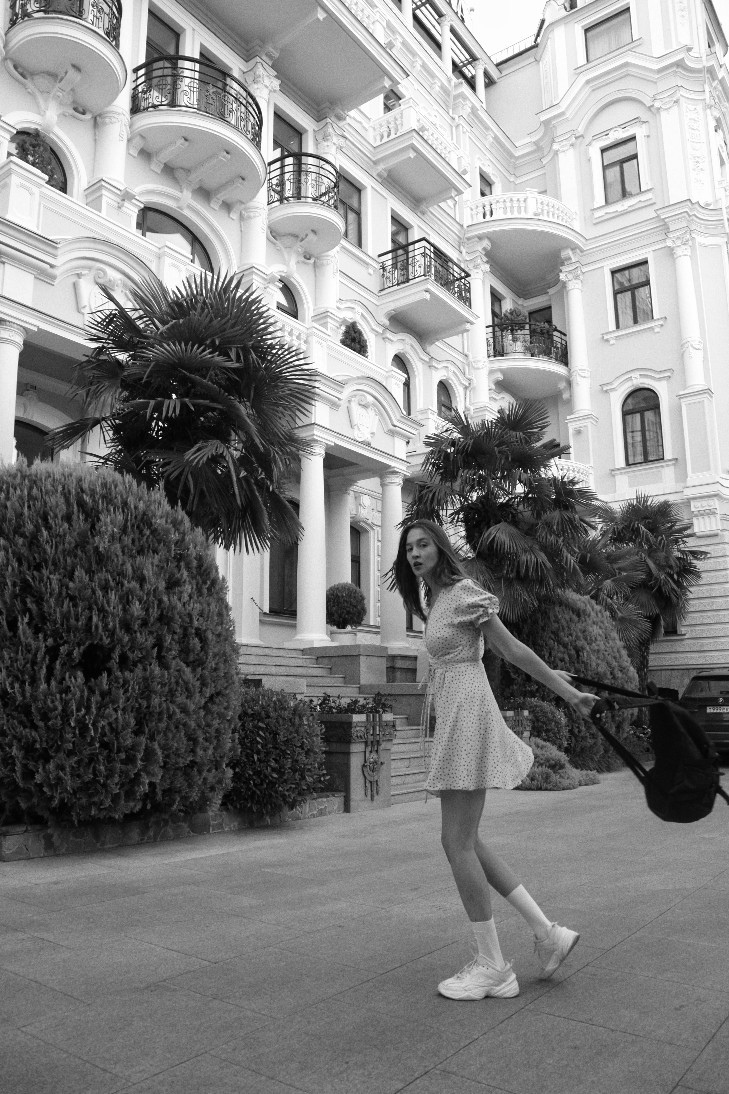 First shoot ever! - My, The photo, Black and white photo, PHOTOSESSION, Photographer, Models, Girls, Yalta, Crimea, The dress, First time, Longpost