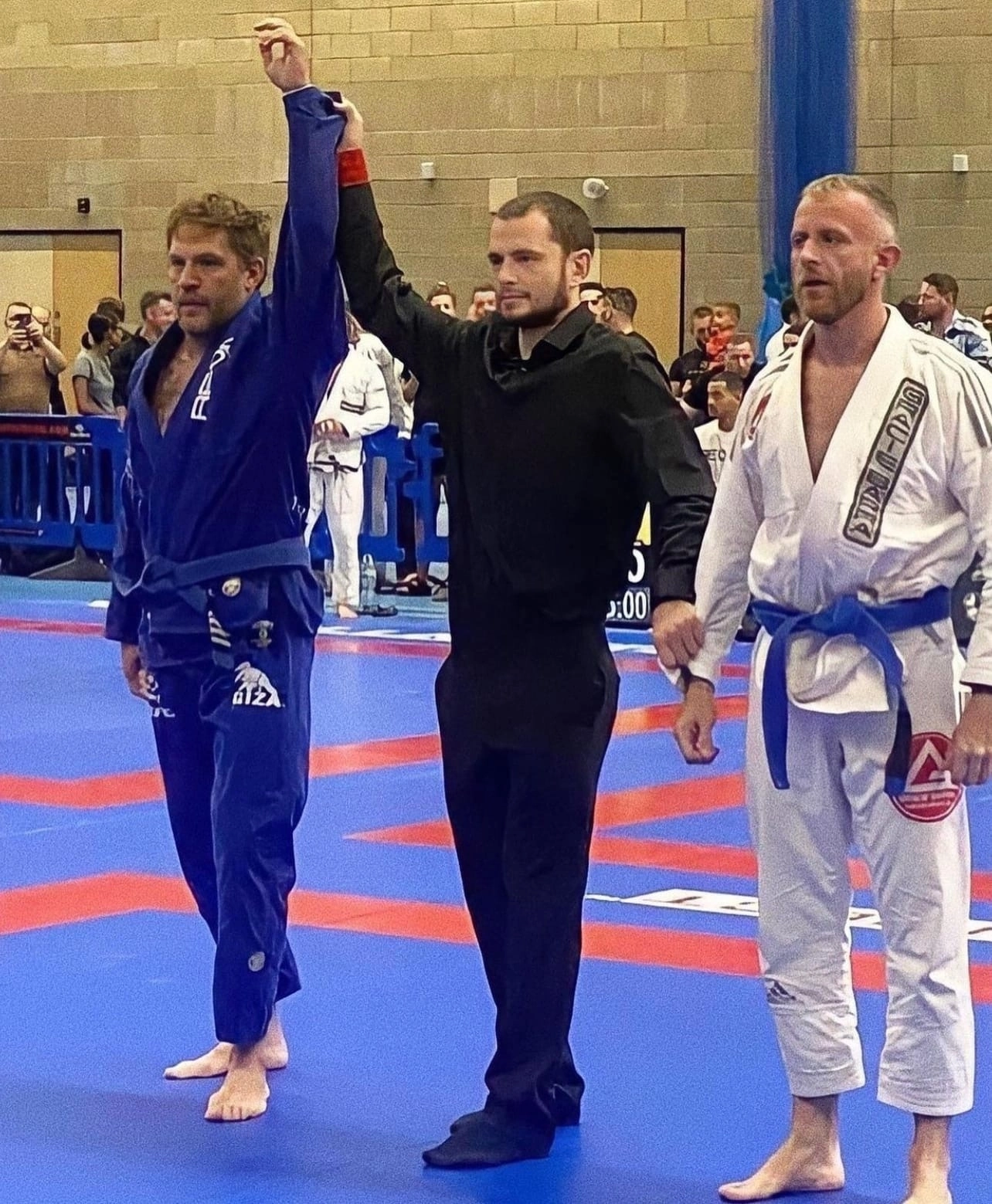 Tom Hardy participated in his debut jiu-jitsu championship, where he won and won the gold medal - Actors and actresses, Tom Hardy, Jujutsu, Tournament, Video, Youtube, Longpost