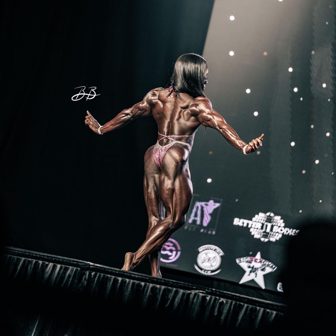 Ashley Jones - Bodybuilders, Womens physique, Body-building, Strong girl, Ebony, Sports girls, Fitness, The photo, Video, Vertical video, Longpost, Ashley Jones