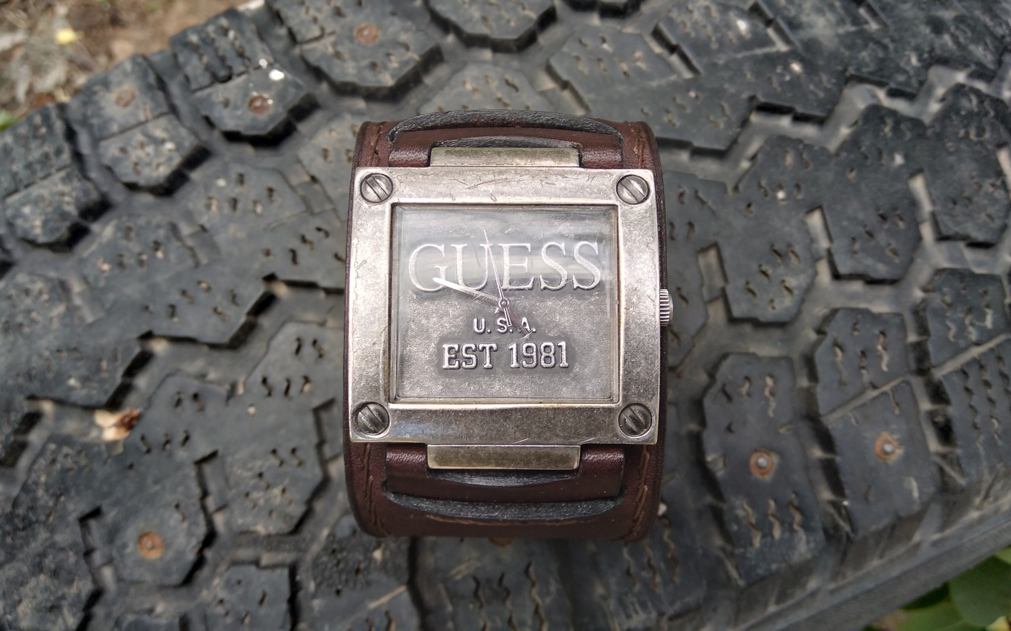 Ремешок часов Guess W90025G1. Ремешок шириной 42 мм. Коричневый ремешок напульсник - Моё, Ручная работа, Изделия из кожи, Кожа, Аксессуары, Кожа натуральная, Мужское, Наручные часы, Украшение, Часы, Ремешок, Напульсник, Своими руками, Рукоделие, Рукоделие с процессом, Guessss_who, Длиннопост