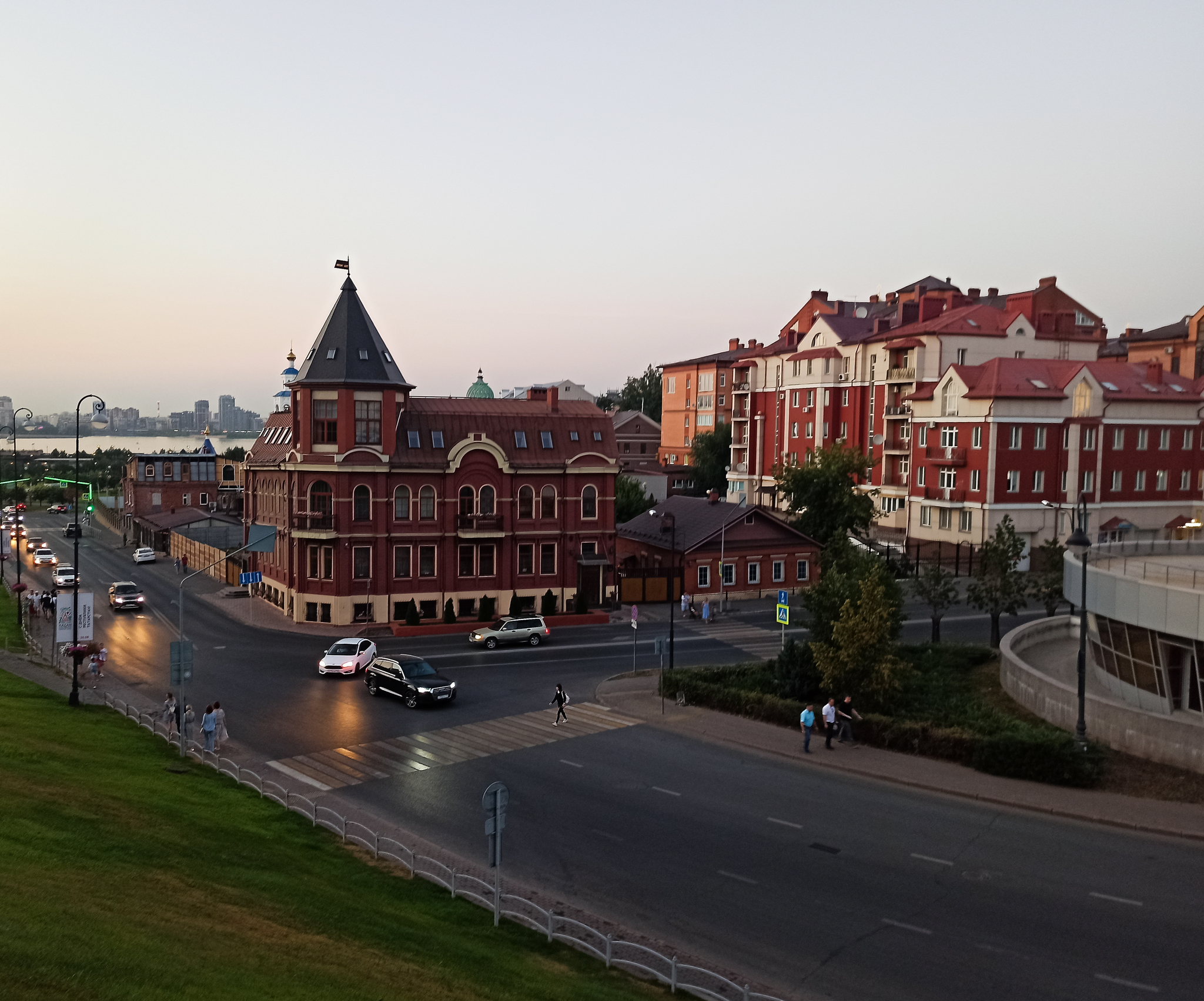 Kazan embankment - My, Mobile photography, Kazan, The photo, City walk, Longpost