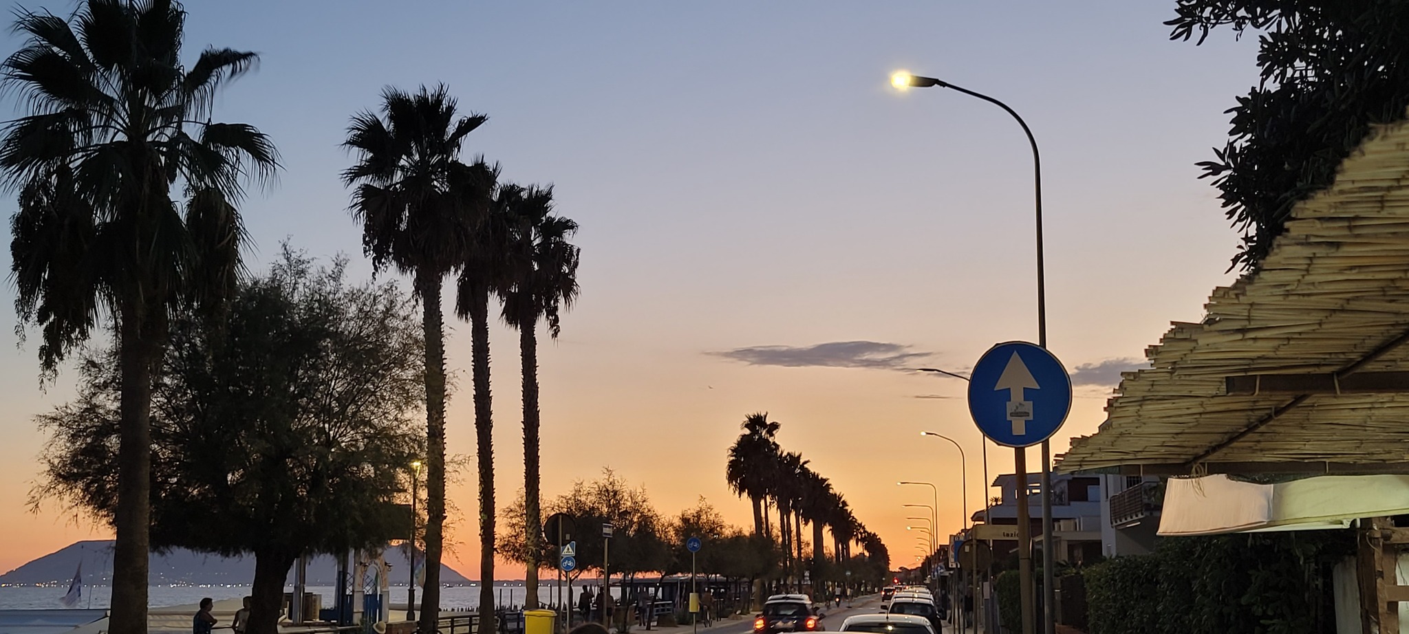 Sunny Italy in your feed - My, Italy, Summer, Sea, Palm trees, Vacation, The rocks, Seafood, Italian food, Roman holiday, Longpost, Sunset, The mountains, Pizza, Winery