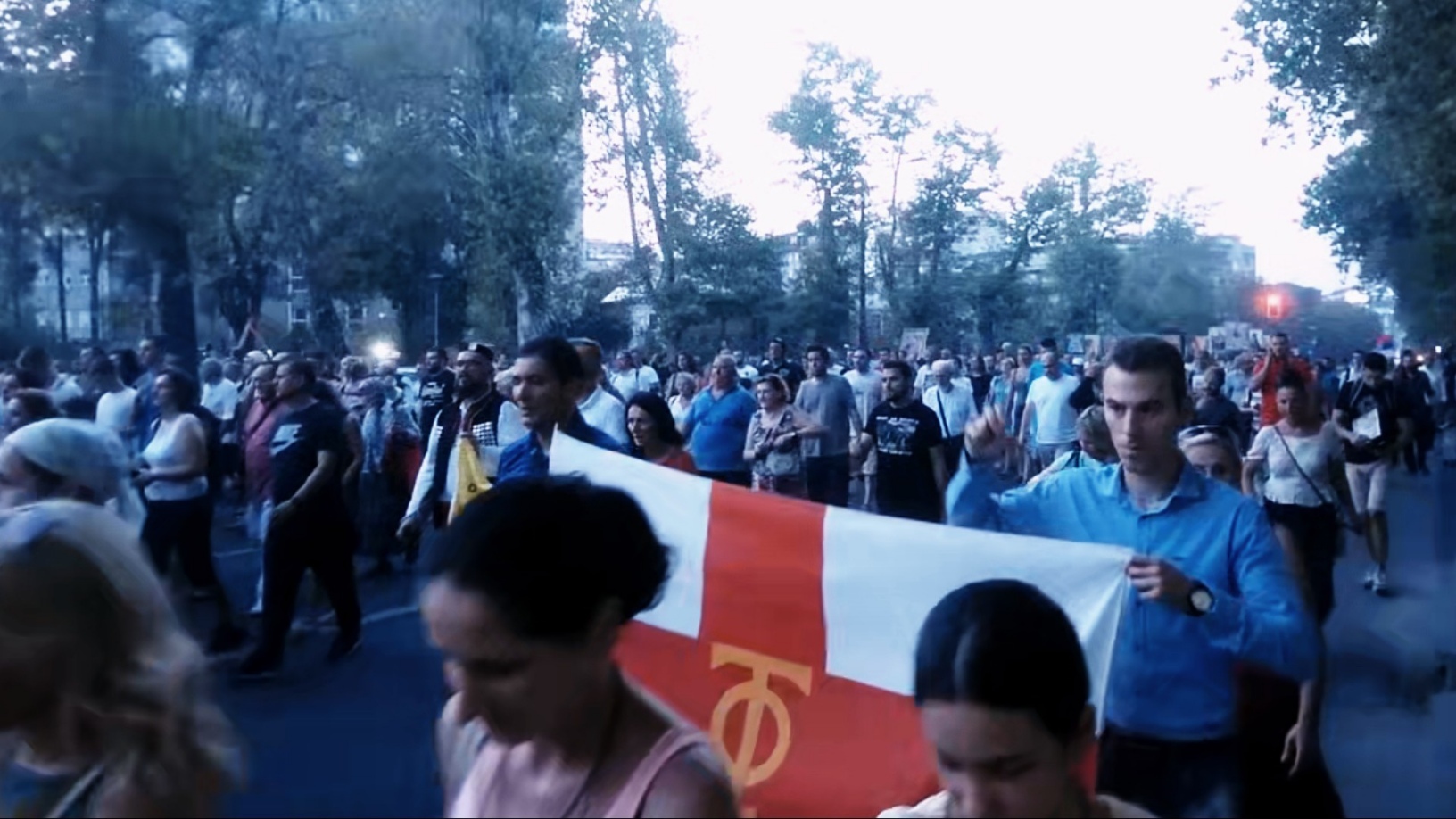 Procession. Belgrade. 28.08.2022 - My, Politics, Serbia, Procession, Belgrade, Procession, Poster, Orthodoxy, Serbs, Flag, Video, Longpost, Motorcyclists