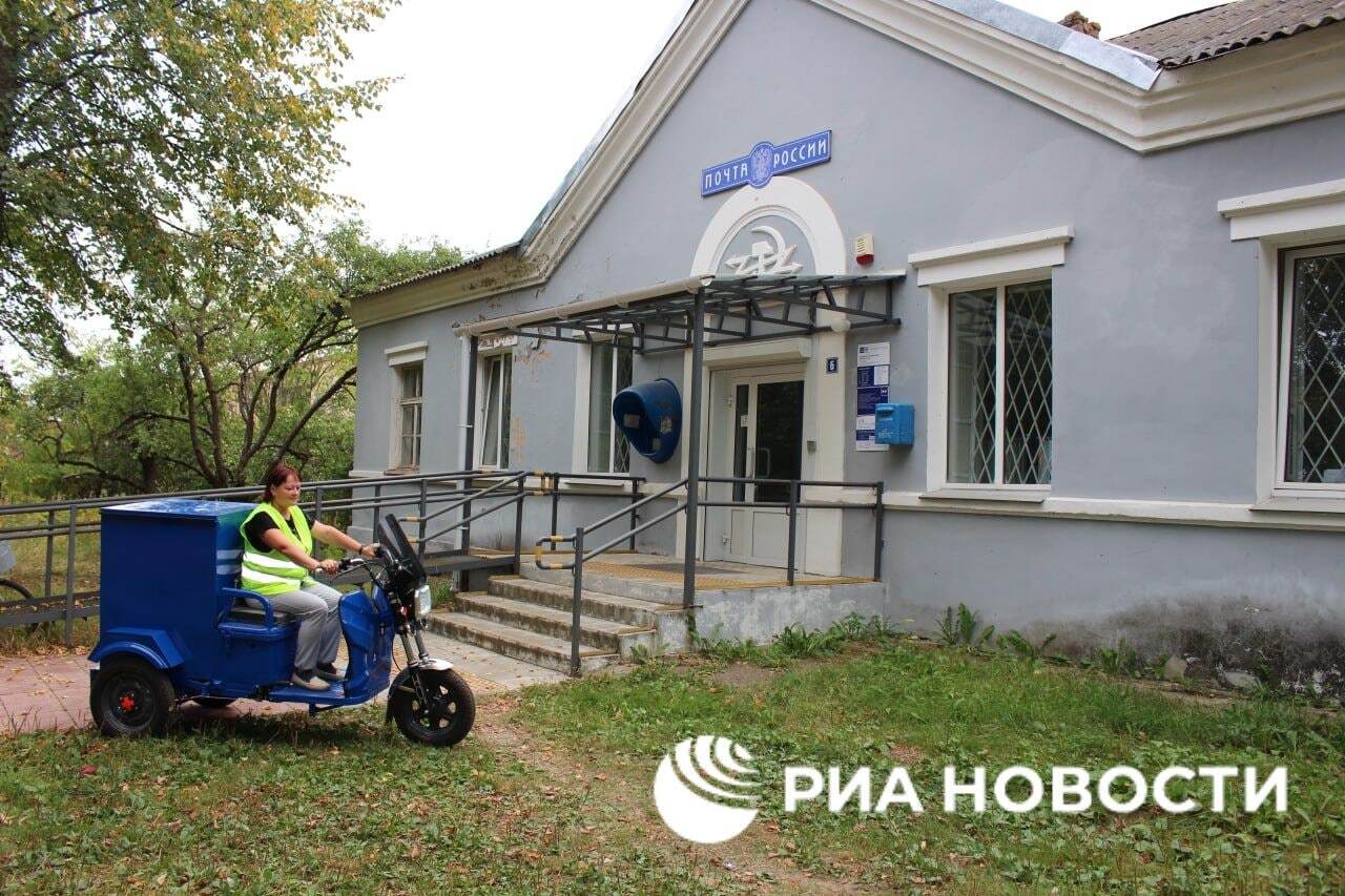 Approved. Just one question, what about in winter? - Post office, Postman, Риа Новости, Tricycle, Know-how, Longpost, Electric bike