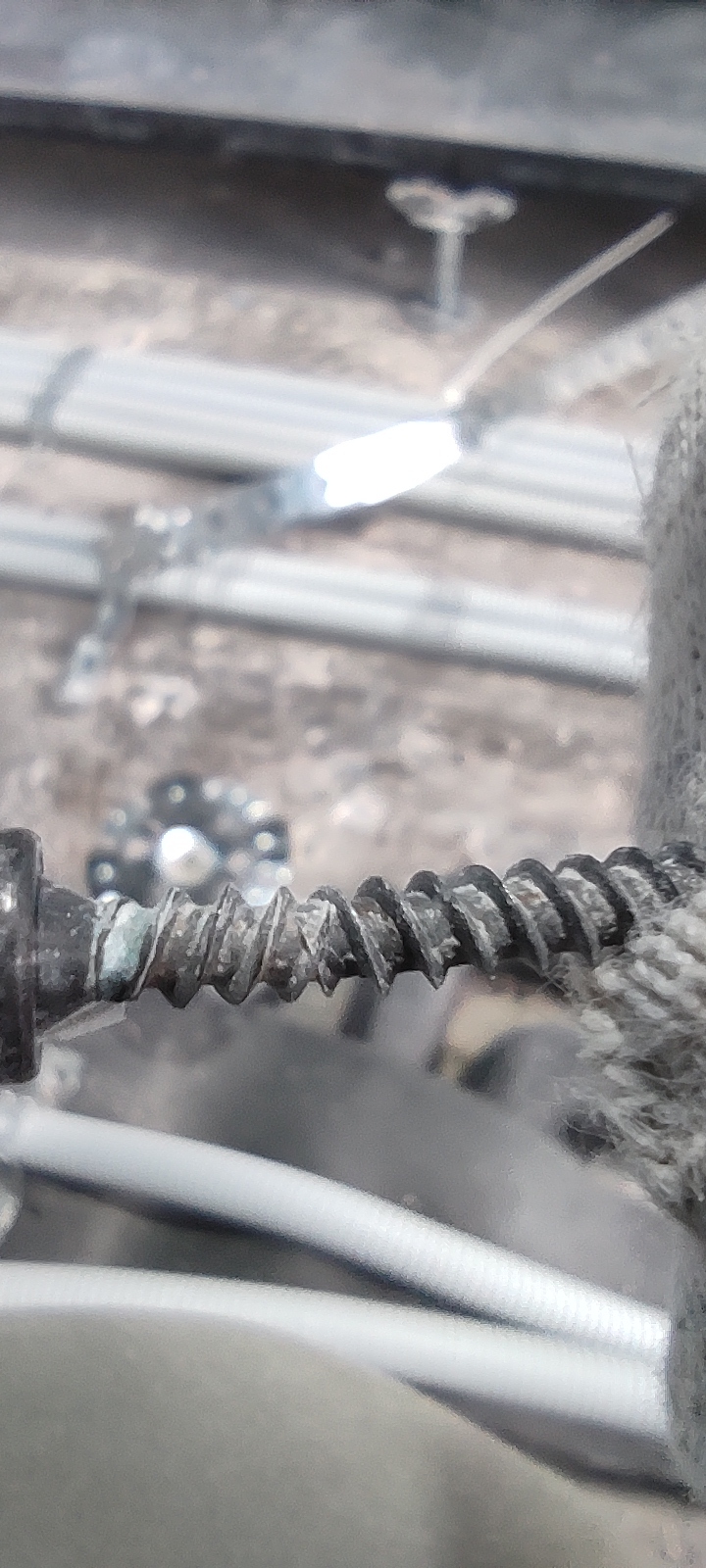 Schrodinger screw - My, Construction, Self-tapping screw, Video, Vertical video, Longpost