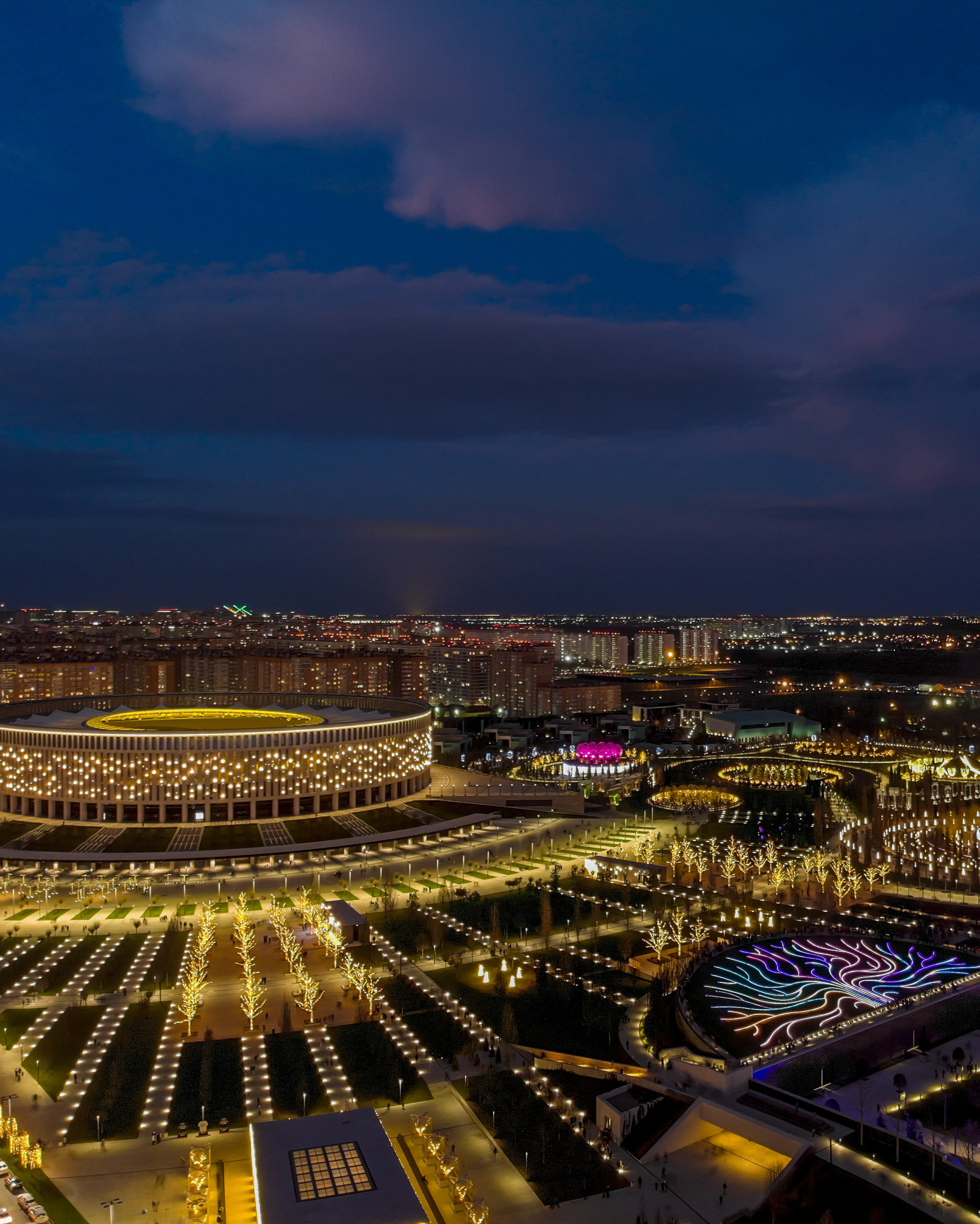 Night park Krasnodar - My, Night light, Night, Krasnodar Park, The photo, Longpost