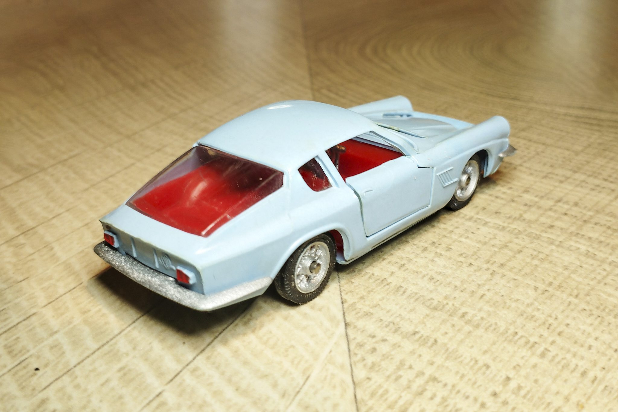 Maserati Mistral 3700 Coupe в масштабе 1:43. Сделано в СССР - Моё, Коллекционирование, Коллекция, Моделизм, Mazeratti, Миниатюра, 1:43, Сделано в СССР, Прогресс, Сюрприз, Ремейк, Подарки, Длиннопост, Масштабная модель