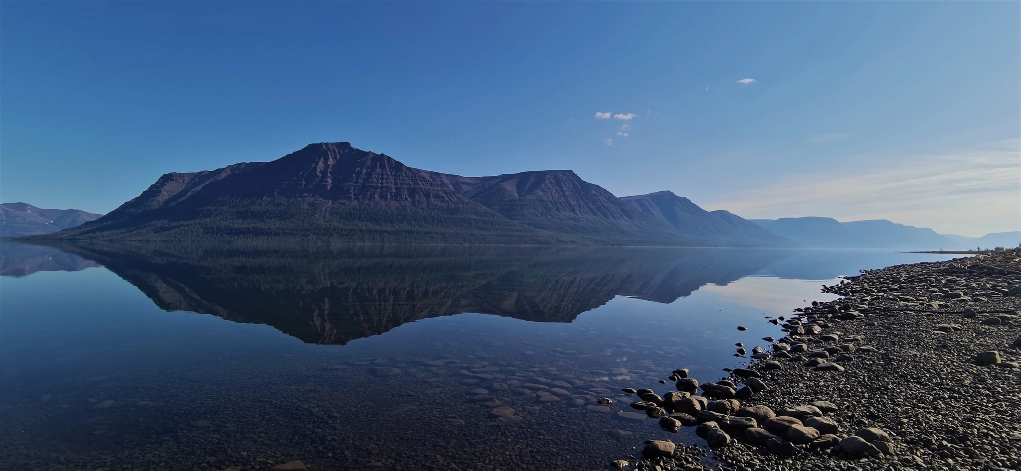 Putorana Plateau - PLATO PUTORANA, Lama Lake, The mountains, North, Siberia, The photo, Central Siberian Plateau