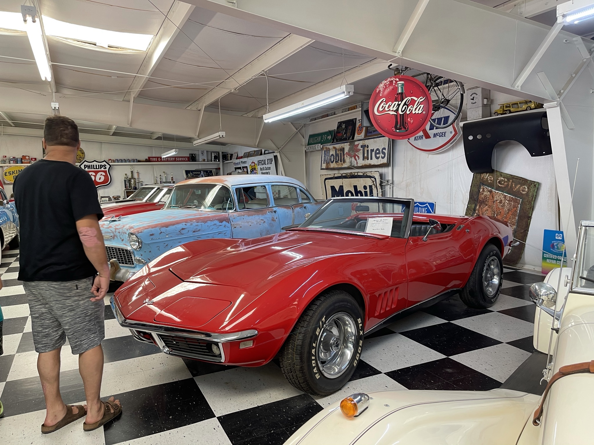 My combined report on museums and autoshops of retro cars along route 66. Without text - USA, Retro car, Route 66, Longpost