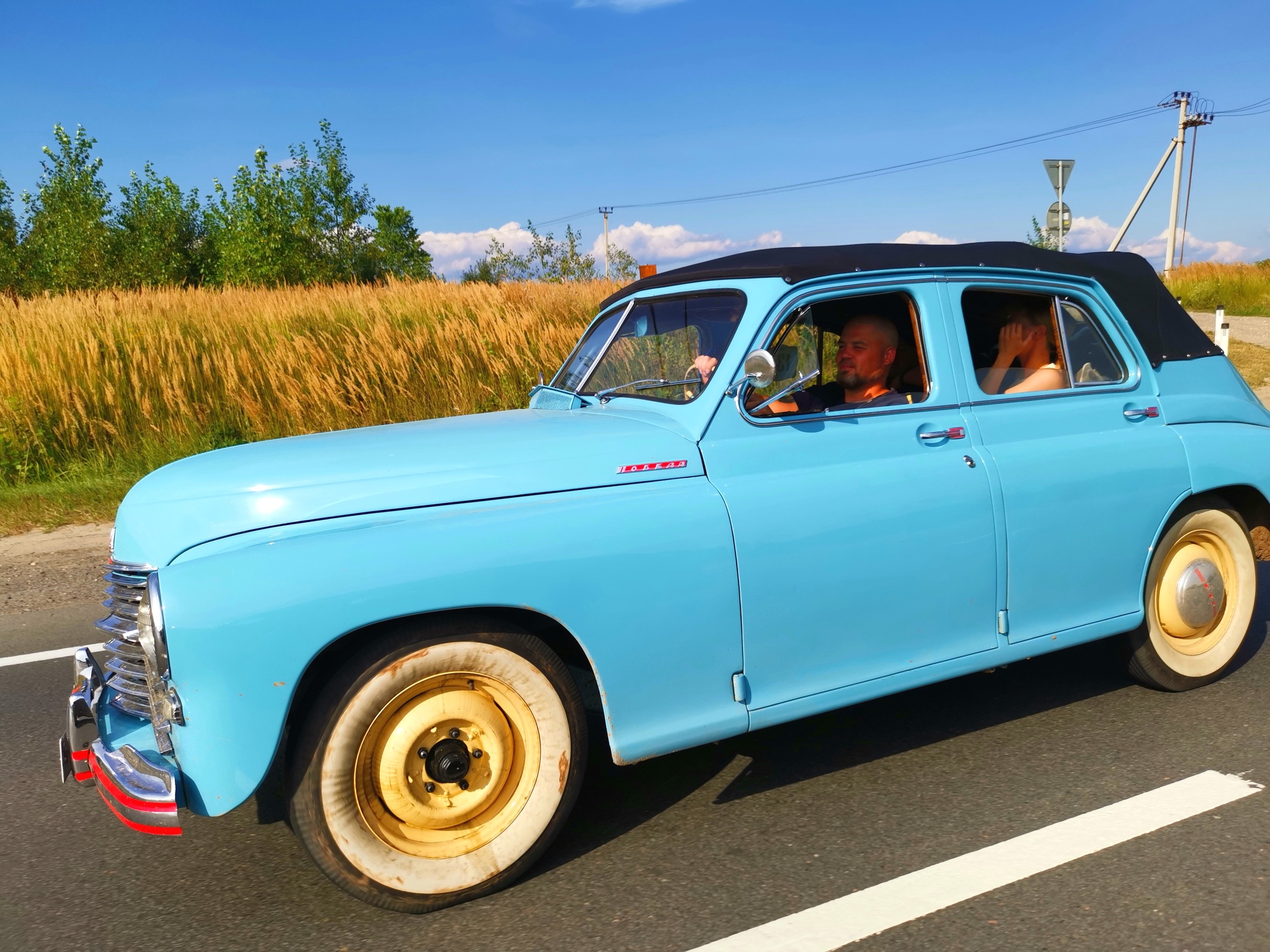 A good angle and a convertible - a favorite of the public! - My, The photo, Auto, Retro, Gaz M-20 Pobeda, Factory, Gas, Rally, Longpost, Reflection