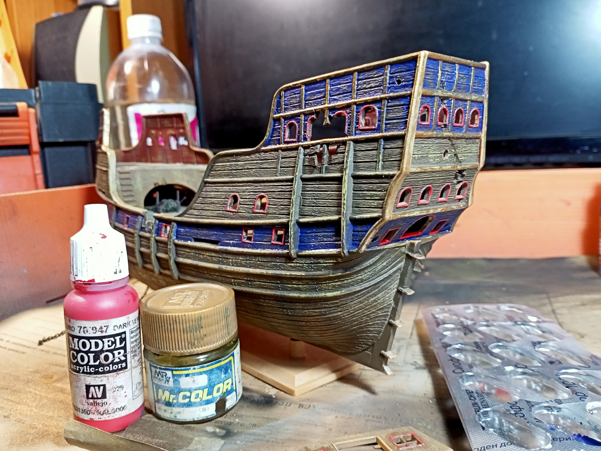 returned to the shore. Stage 1. Flying Dutchman (1/100 Star). Assembly notes - My, Stand modeling, Modeling, Scale model, Miniature, Painting miniatures, With your own hands, Needlework with process, Needlework, Prefabricated model, Assembly, Airbrushing, Overview, Ship modeling, Ship, Fleet, Sailboat, Flying Dutchman, Призрак, Shipwreck, Longpost