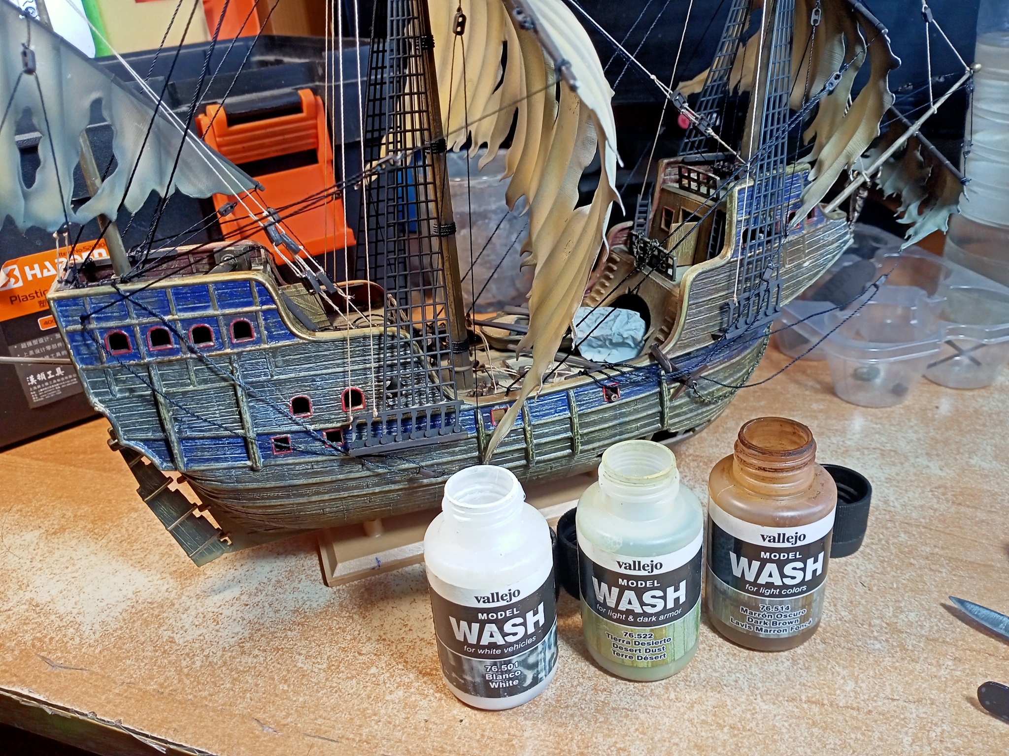 returned to the shore. Stage 1. Flying Dutchman (1/100 Star). Assembly notes - My, Stand modeling, Modeling, Scale model, Miniature, Painting miniatures, With your own hands, Needlework with process, Needlework, Prefabricated model, Assembly, Airbrushing, Overview, Ship modeling, Ship, Fleet, Sailboat, Flying Dutchman, Призрак, Shipwreck, Longpost