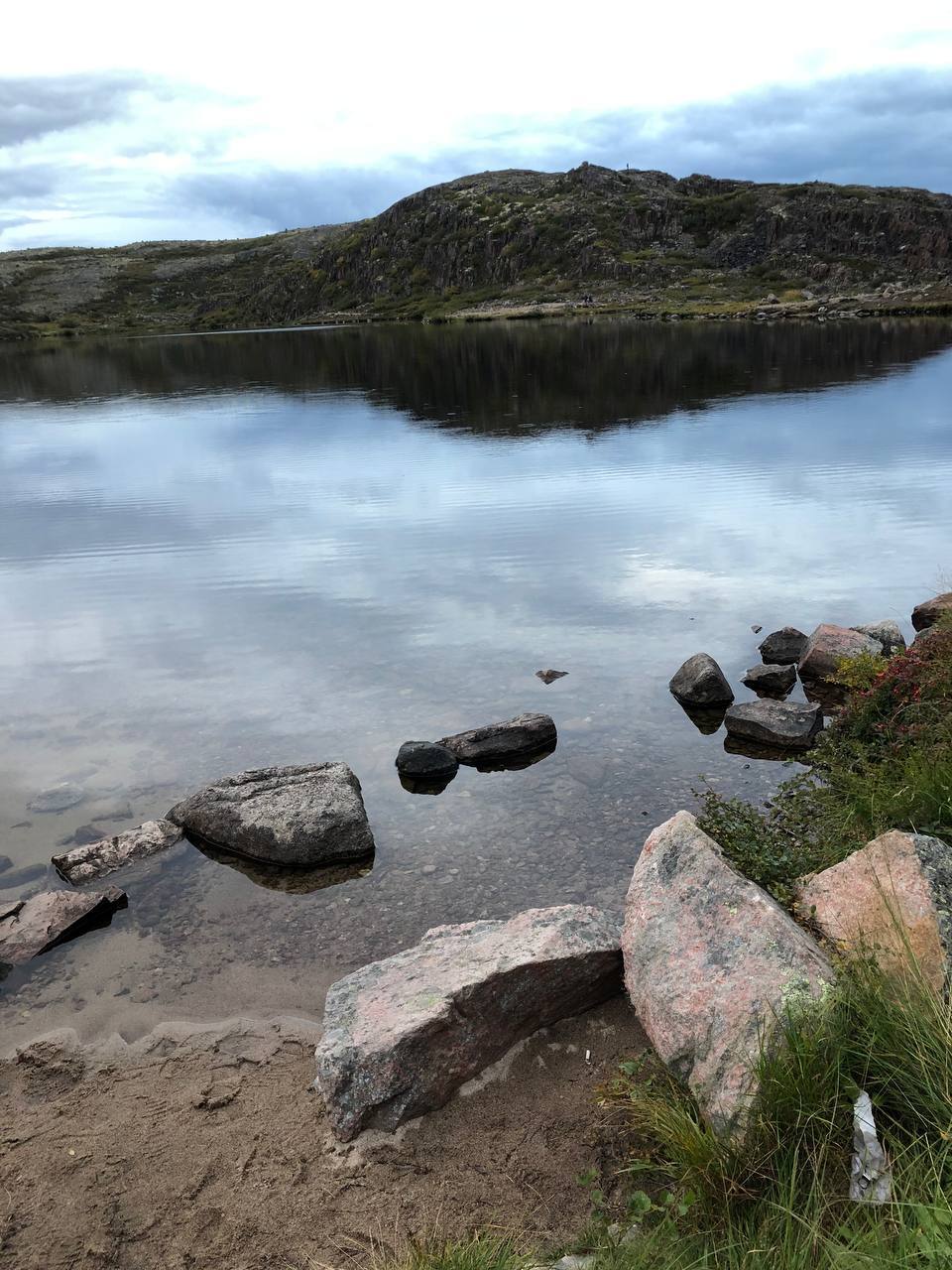 Journey to Teriberka - My, The photo, Nature, Russia, The nature of Russia, The rocks, Waterfall, Teriberka, Sea, River, Lake, Sky, Shore, Mobile photography, Murmansk region, Berries, Landscape, beauty, Travels, Travel across Russia, Longpost, beauty of nature