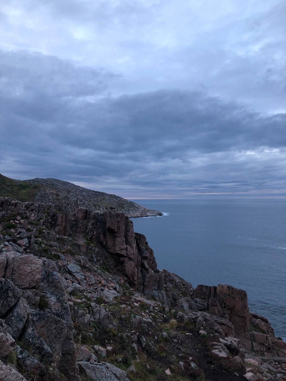 Journey to Teriberka - My, The photo, Nature, Russia, The nature of Russia, The rocks, Waterfall, Teriberka, Sea, River, Lake, Sky, Shore, Mobile photography, Murmansk region, Berries, Landscape, beauty, Travels, Travel across Russia, Longpost, beauty of nature