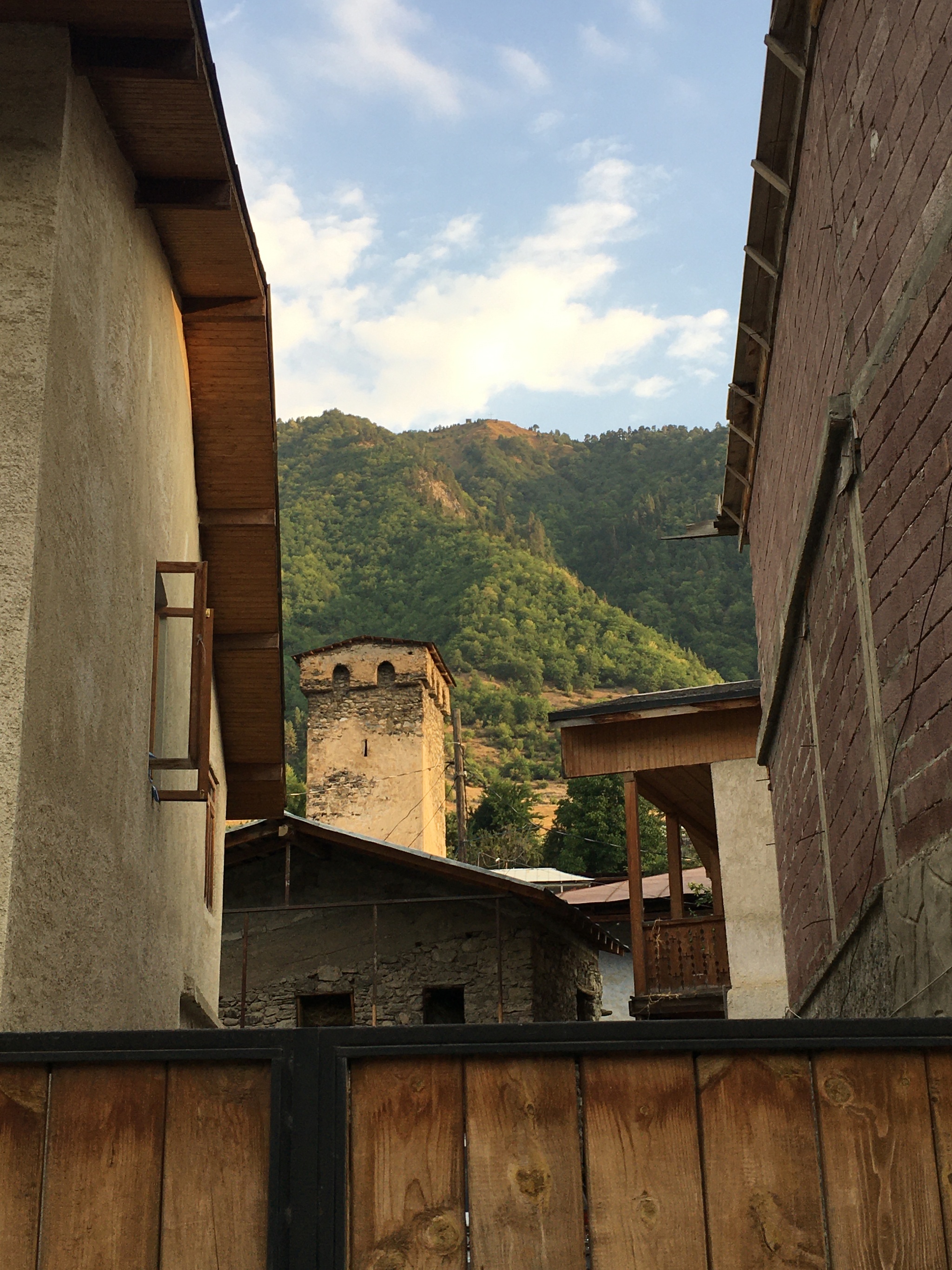 Morning Mestia. Georgia - My, Morning, Mestia, Svaneti, Georgia, The mountains, Photographer, The rocks, Village, Street photography, Beautiful, The photo, Mobile photography, Longpost, dawn