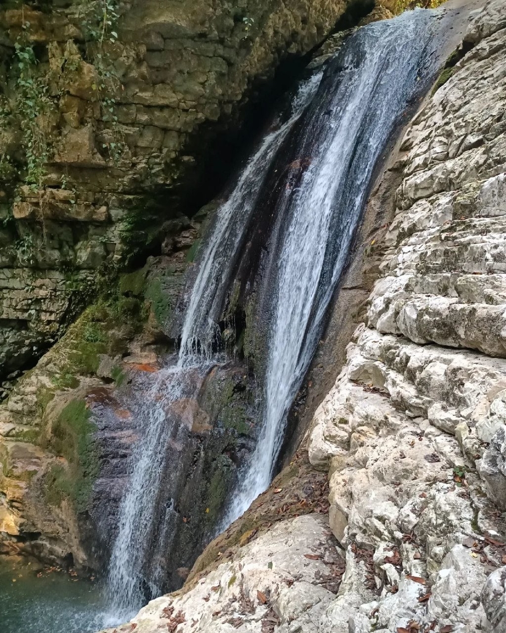 In any incomprehensible situation, go to the waterfalls! - Crimea, Travels, Waterfall, Tourism, Туристы, Blog, Longpost, The photo, Abkhazia