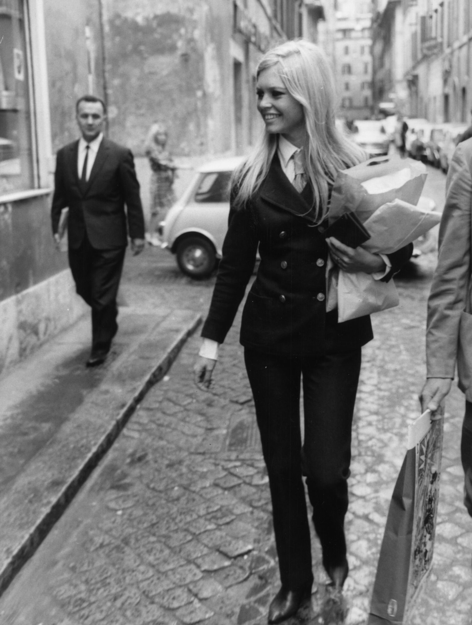 Brigitte Bardot - Brigitte Bardot, Sex Symbol, Serge Gainsbourg, Longpost