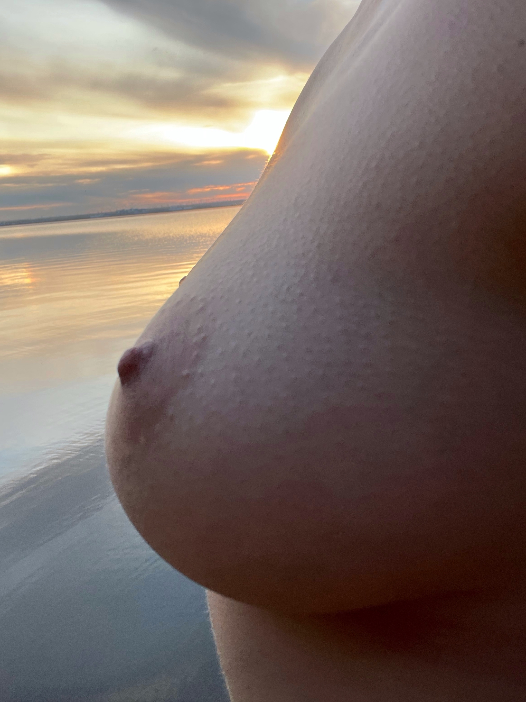 And boobs again - NSFW, My, Homemade, Erotic, Sunset, Boobs, Goosebumps, Longpost, Piercing, Girl with tattoo, Girls, No face, The photo