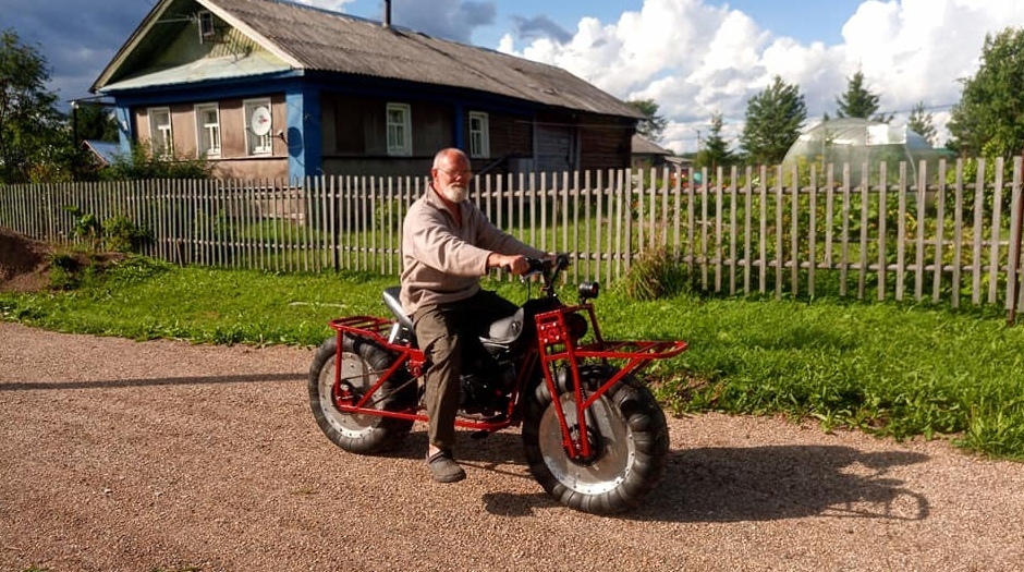 Daddy's tarantass - My, Homemade, Tracked all-terrain vehicle, Father, Family, Hobby, Longpost