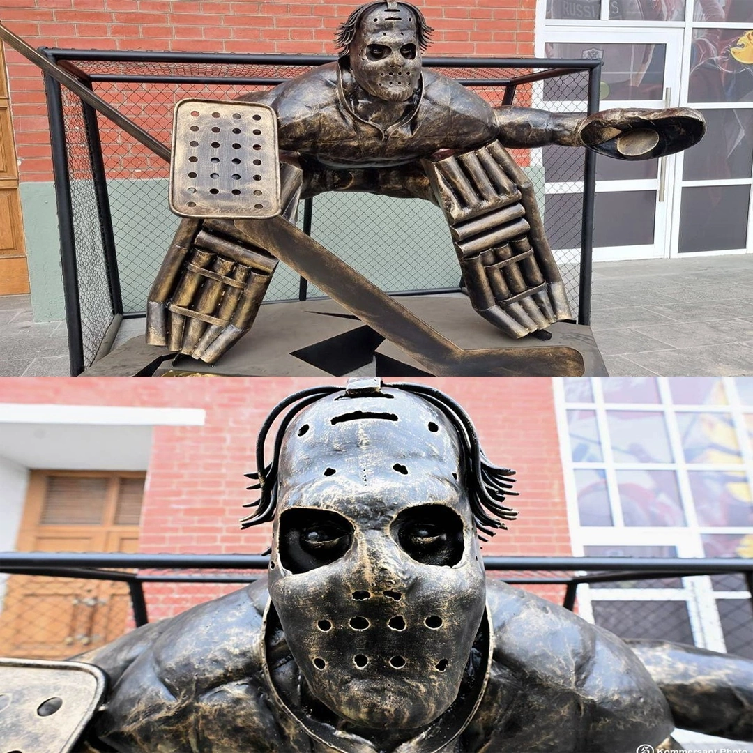 Statue of Vladislav Tretiak in Moscow - Vladislav Tretyak, Moscow, In contact with, Comments, Jason Voorhees, Kripota, Sculpture