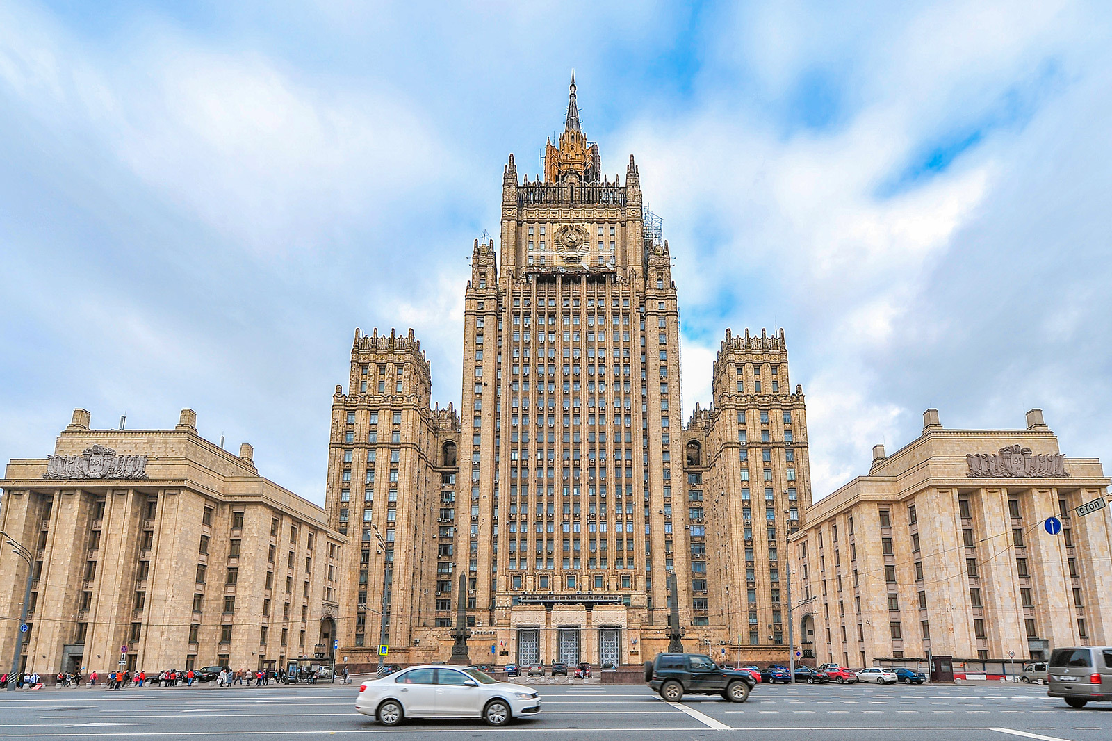 Краткий гайд по архитектурным стилям в Москве - Архитектура, Достопримечательности, Храм, Москва, Гайд, Конструктивизм, Здание, Модерн, Длиннопост, Барокко