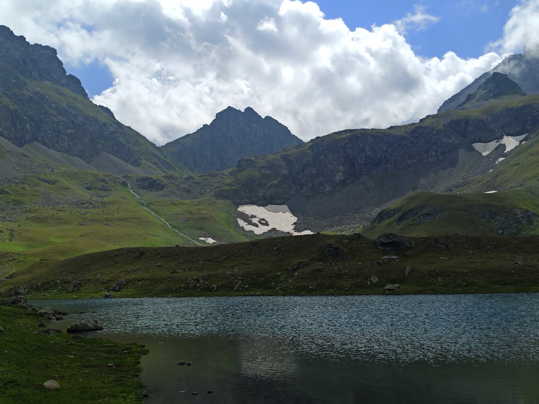 Arkhyz in August Part Five. Lakes of the Abishira-Akhuba ridge in the middle of summer - My, Mountain tourism, Hike, Lake, Caucasus, Arkhyz, The mountains, Longpost, Video