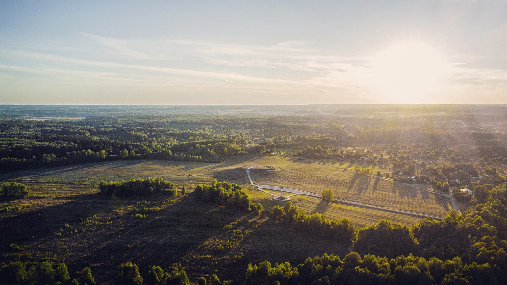 Летим на закат - Моё, DJI mini 2, Солнечные лучи, Небо, Аэросъемка, Закат, Фотография, Дерево, Вид сверху, Перспектива