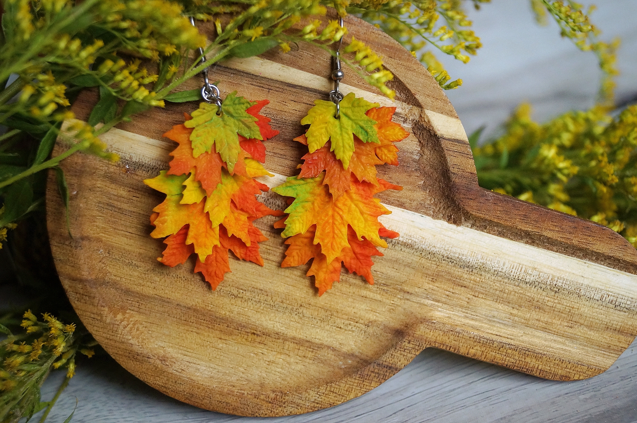 Autumn earrings maple made of polymer clay - My, Polymer clay, Лепка, Autumn, Decoration, Maple, Girls, Women, beauty, beauty of nature, Nature, Creation, Needlework without process, Handmade