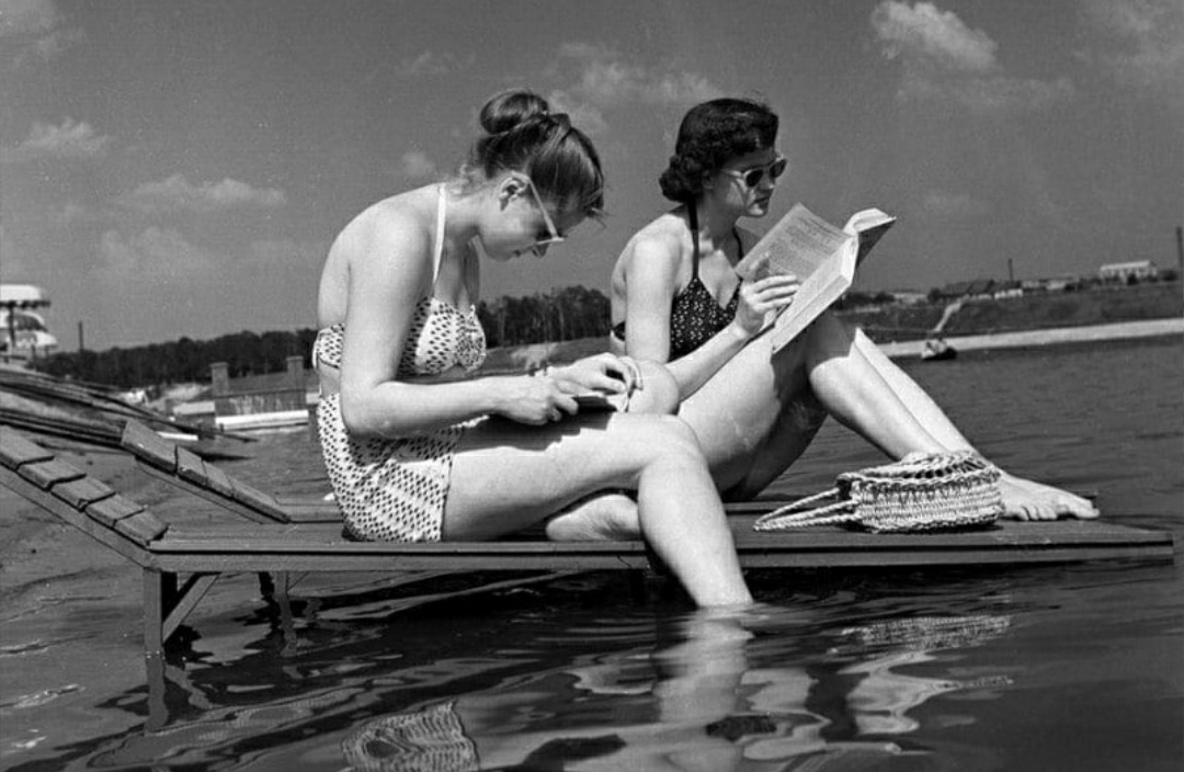 On the beach in Serebryany Bor - The photo, Old photo, Black and white photo, Beach, Relaxation, the USSR, 50th, Text, Girls