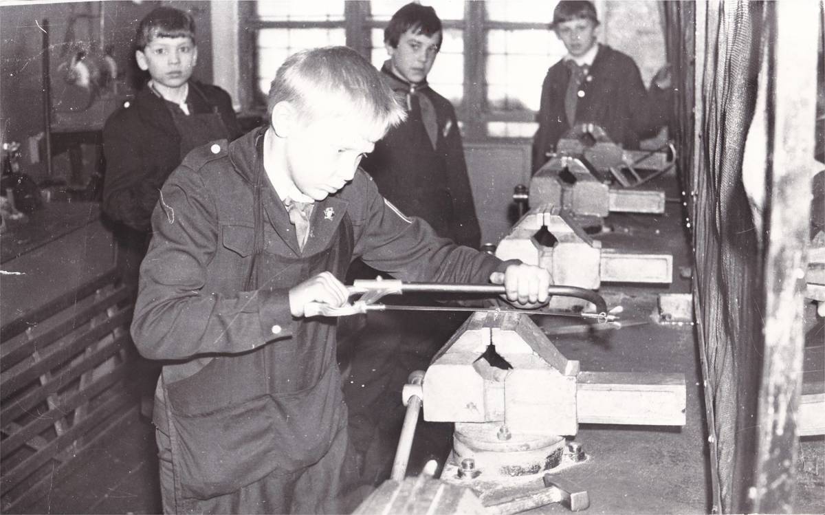 Labor lesson, 80s - Old photo, Black and white photo, the USSR, История России, 80-е