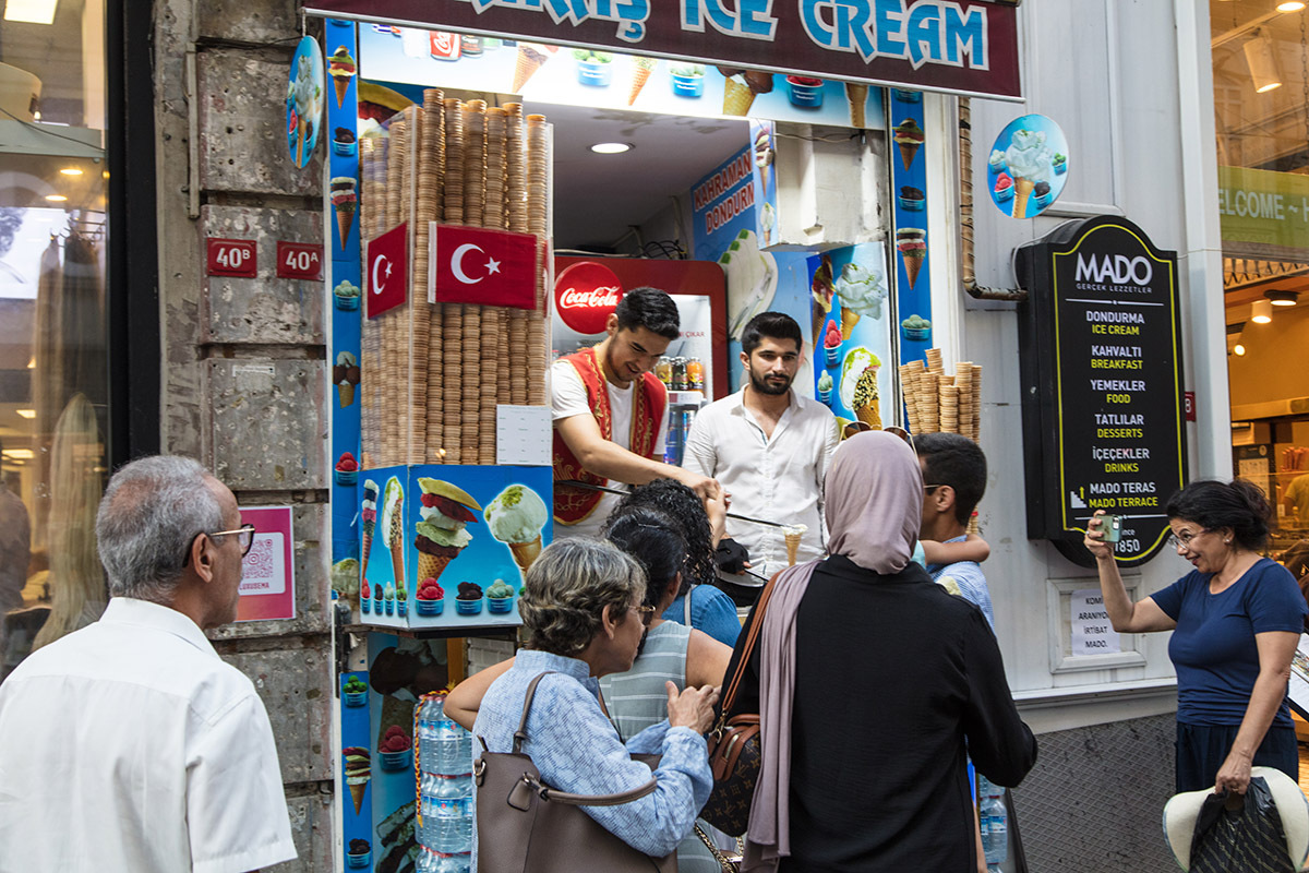 Istanbul. - My, Turkey, Istanbul, Istiklal Istanbul, Travels, Mosque, Longpost, Bosphorus