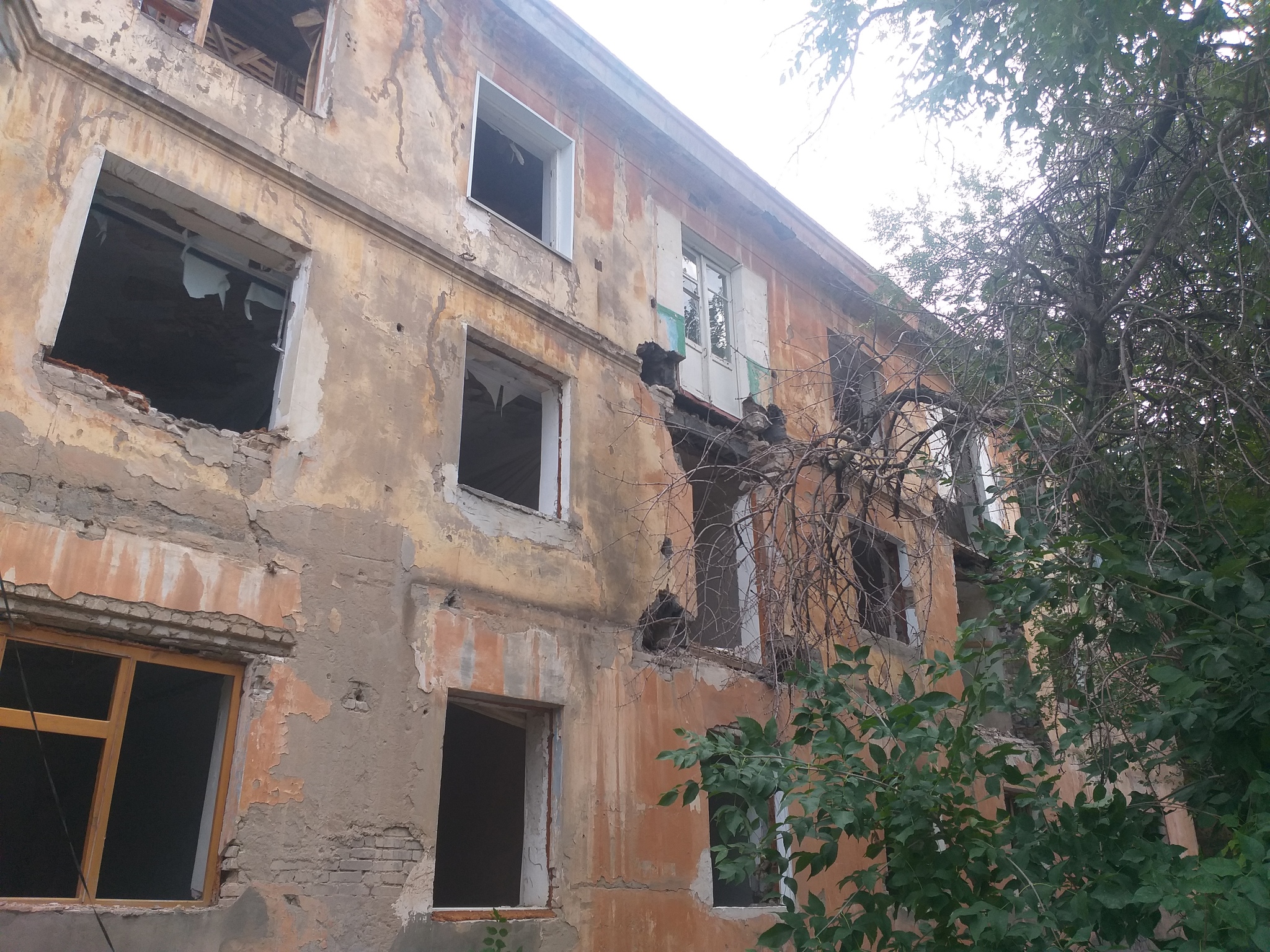 Beautiful in destruction - My, Old houses, Silence, Story, Stalinist architecture, Longpost