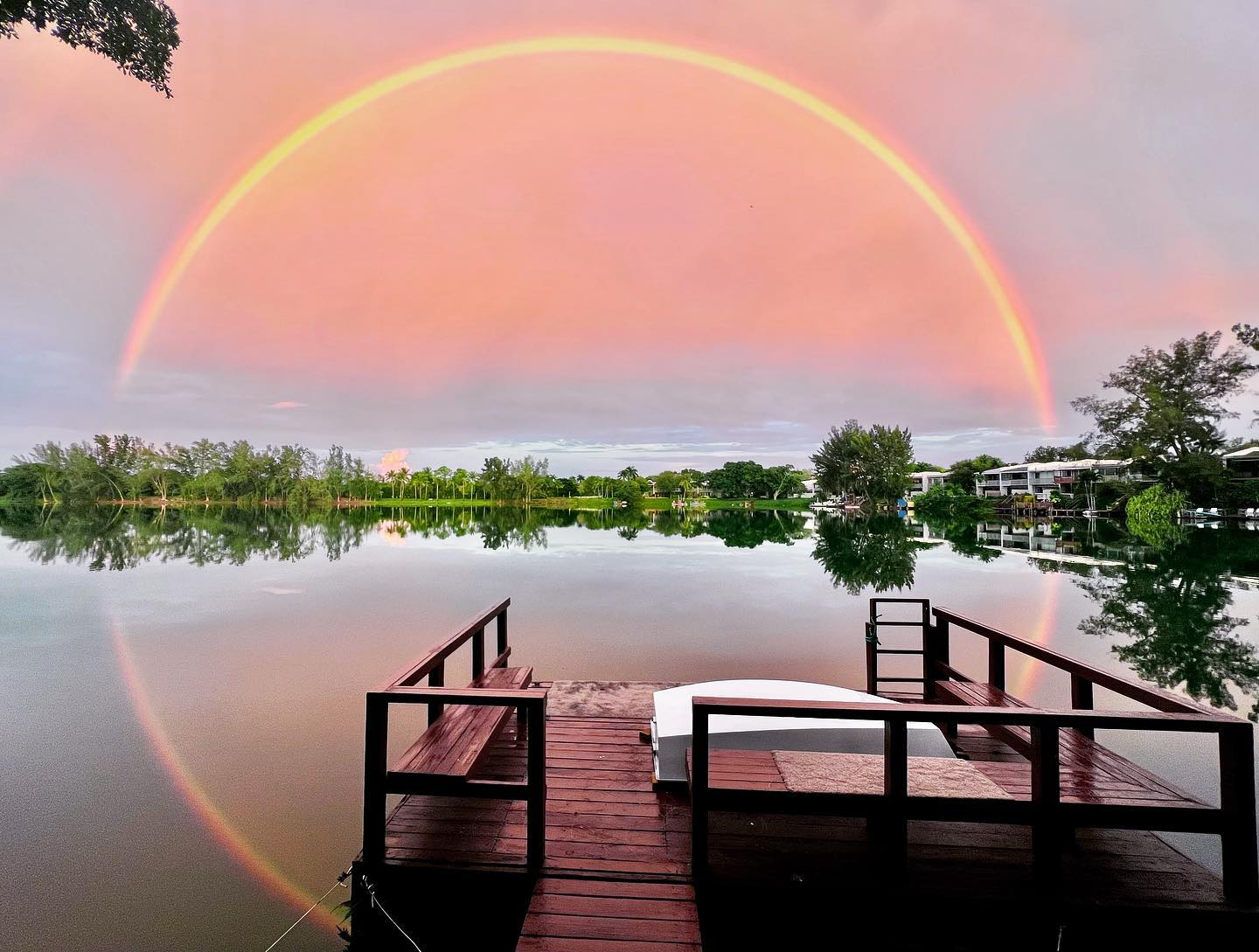 Безупречное отражение - Фотография, Радуга, 360 градусов, Отражение