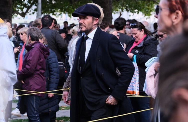 David Beckham spent 13 hours in line - England, Great Britain, Longpost, Death of Elizabeth II, Queue, David Beckham, Funeral