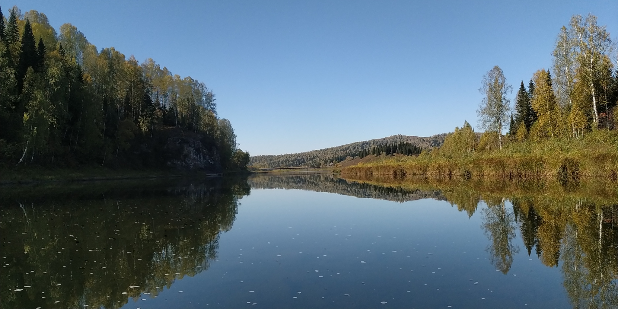 Autumn rafting on the river Kondoma, Tashtagol region - My, Alloy, Kayak, Nature, Autumn, Relaxation, Mobile photography, Longpost