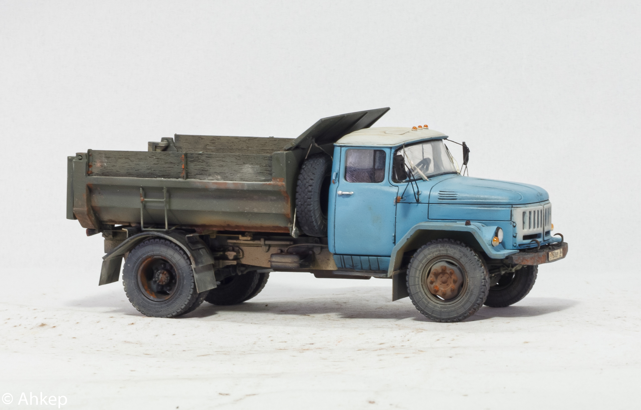 ZIL-UAMZ-4505. - My, Modeling, Scale model, Stand modeling, Painting miniatures, Collecting, Miniature, Zil, Dump truck, Truck, Longpost, Collection