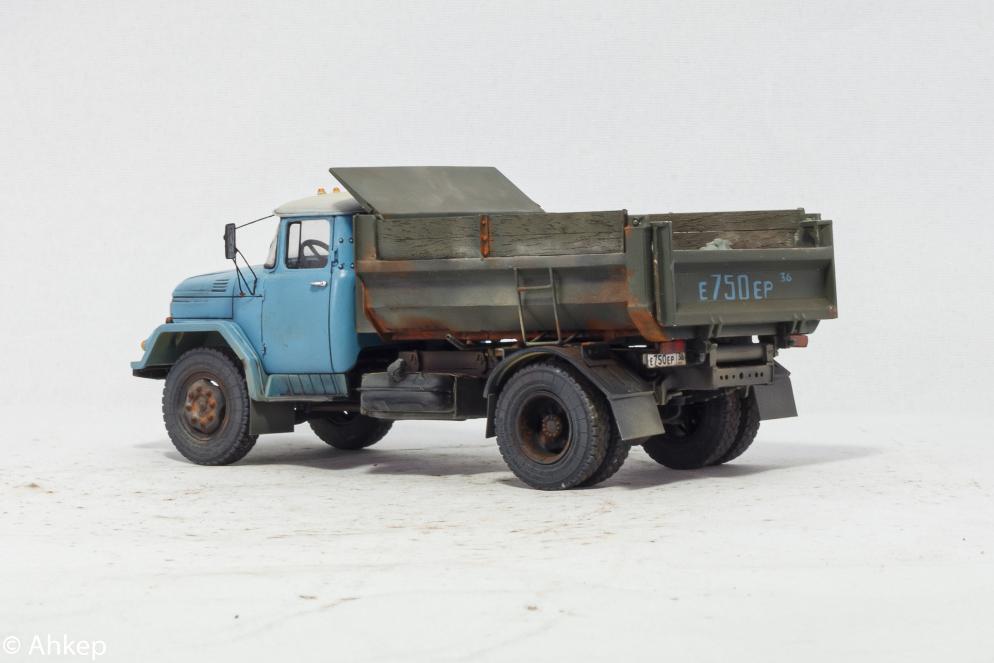 ZIL-UAMZ-4505. - My, Modeling, Scale model, Stand modeling, Painting miniatures, Collecting, Miniature, Zil, Dump truck, Truck, Longpost, Collection