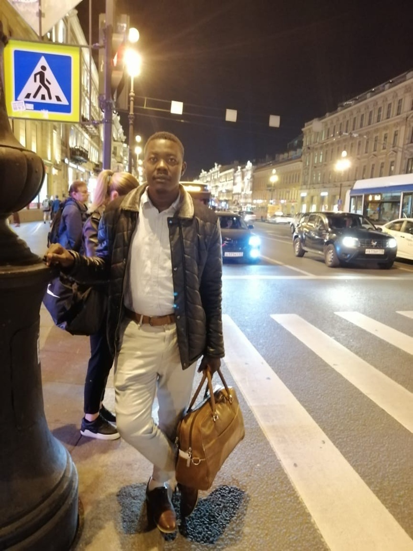 On our taxes, how black from Africa in Russia earns a week. up to $20,000 - My, Politics, NATO, West, Nazism, Риа Новости, Video, Youtube, Longpost, European Union