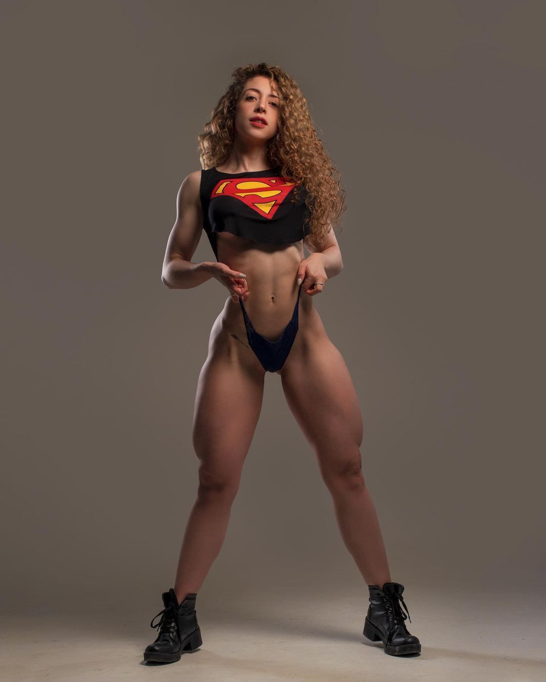 Maria - NSFW, Wellness, Sports girls, Fitness, Bodybuilders, Girls, Strong girl, Booty, beauty, Video, Vertical video, Longpost