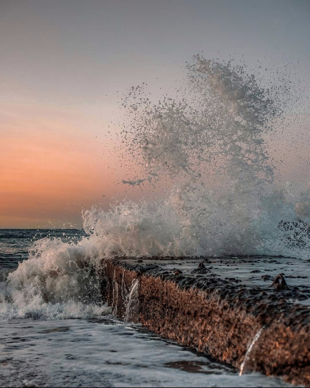 catch a wave - My, Sea, Wave, The photo, Canon, dawn, Longpost