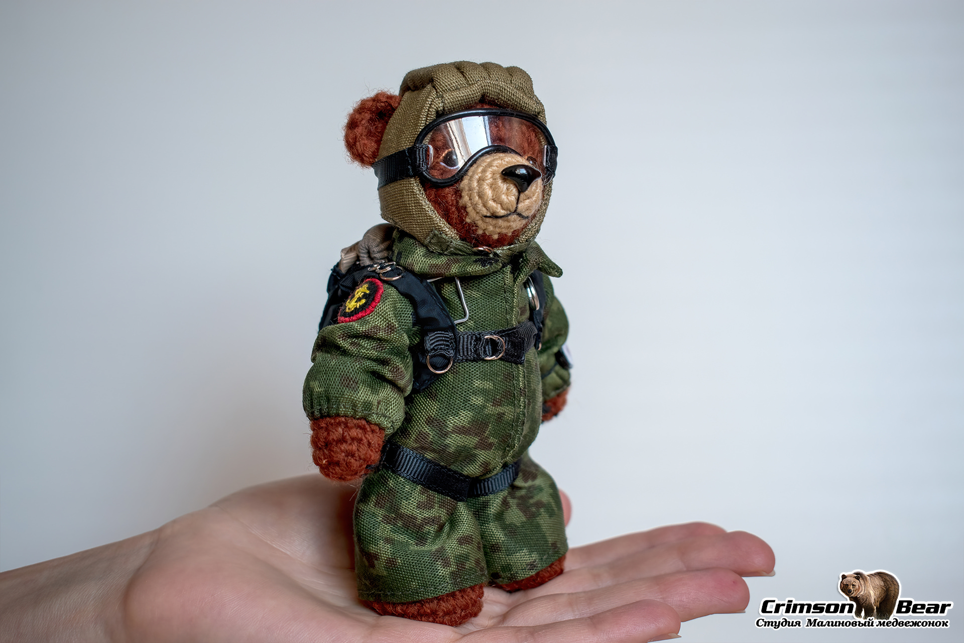 Marine (Crossbow parachute system) - My, Needlework without process, Author's toy, Knitted toys, Amigurumi, Marines, The Bears, Longpost, Video, Video VK