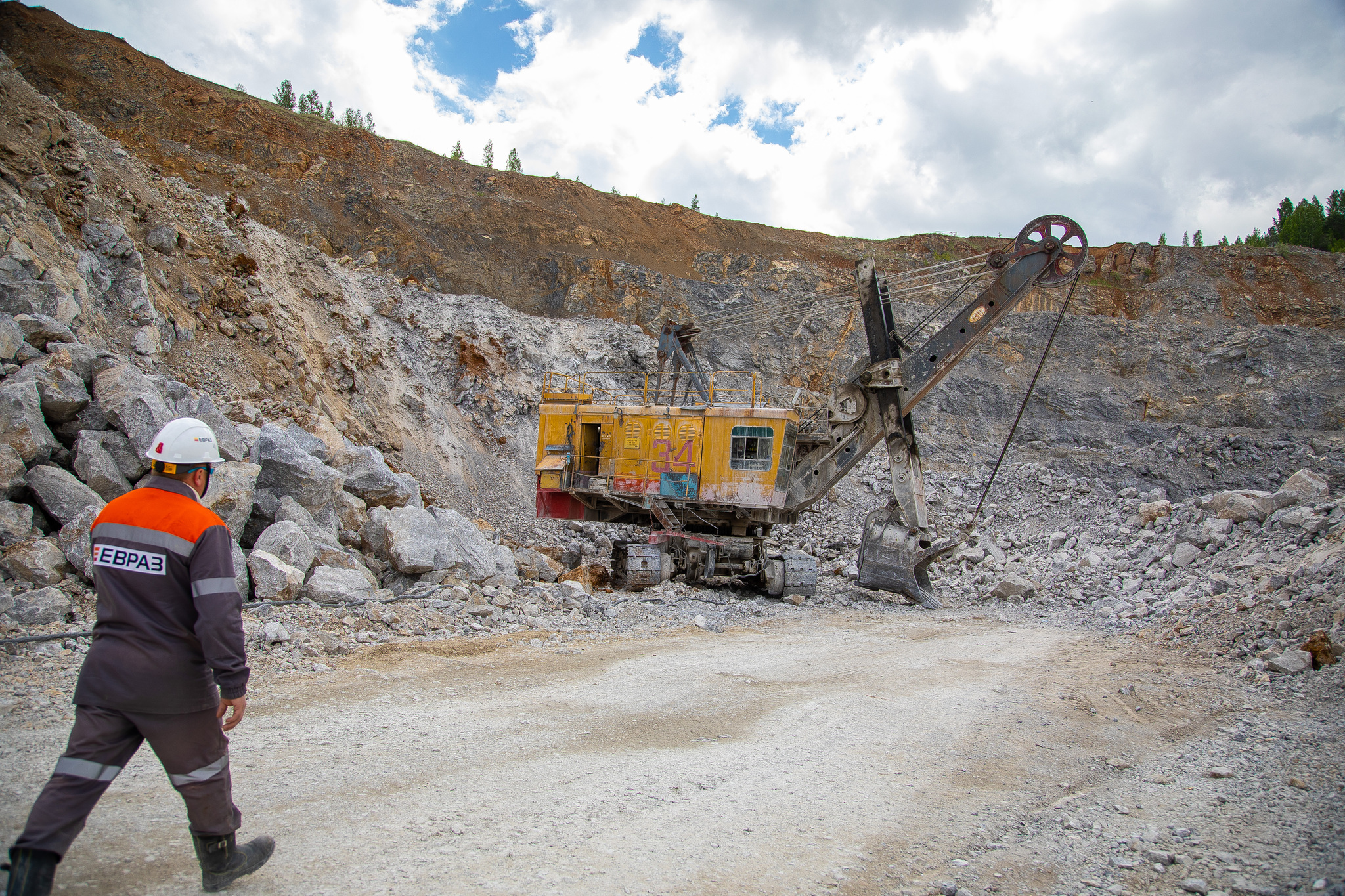 Quarry for the extraction of crushed stone (photo post) - My, The photo, Professional shooting, Photographer, Career, Longpost