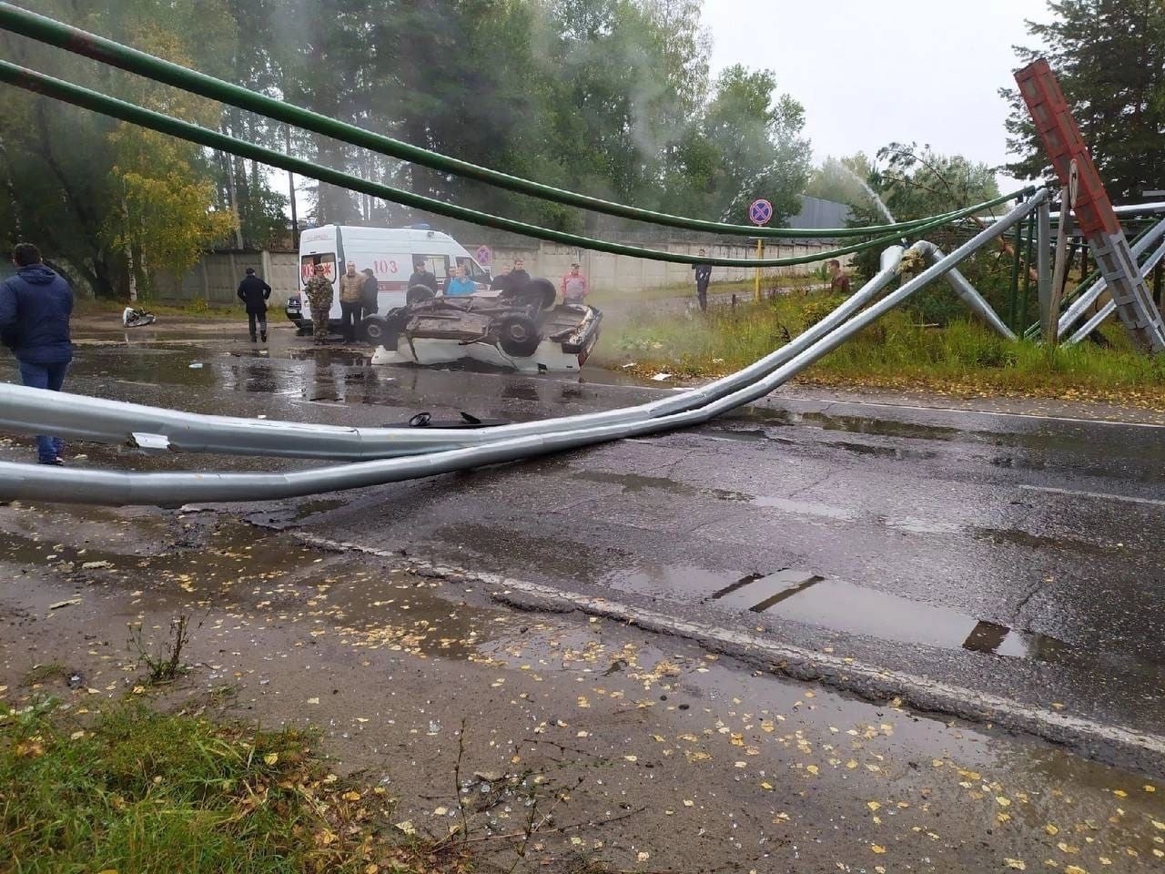 In the Nizhny Novgorod region, KamAZ demolished pipes with a crane - Kamaz, Road accident, Rukozhop, Oddities, Video, Soundless, Longpost