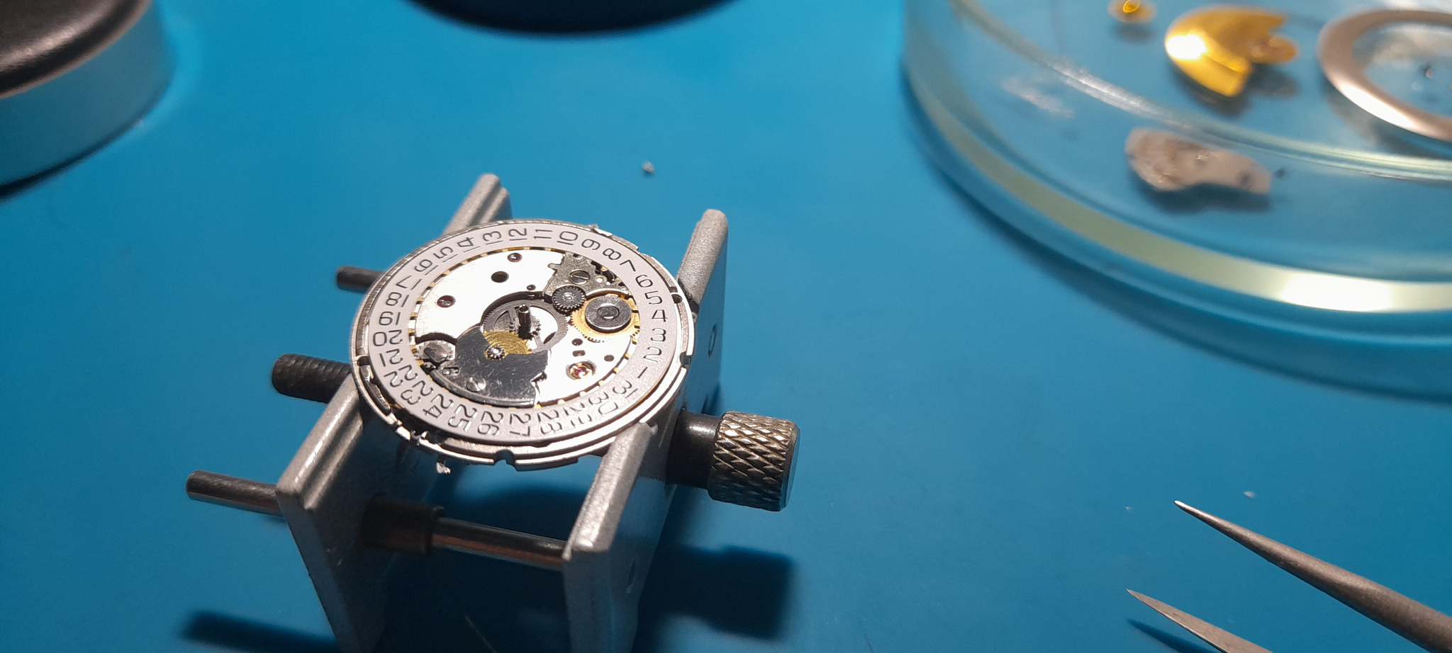 Исправляю свои ошибки при обслуживание часов | Пикабу