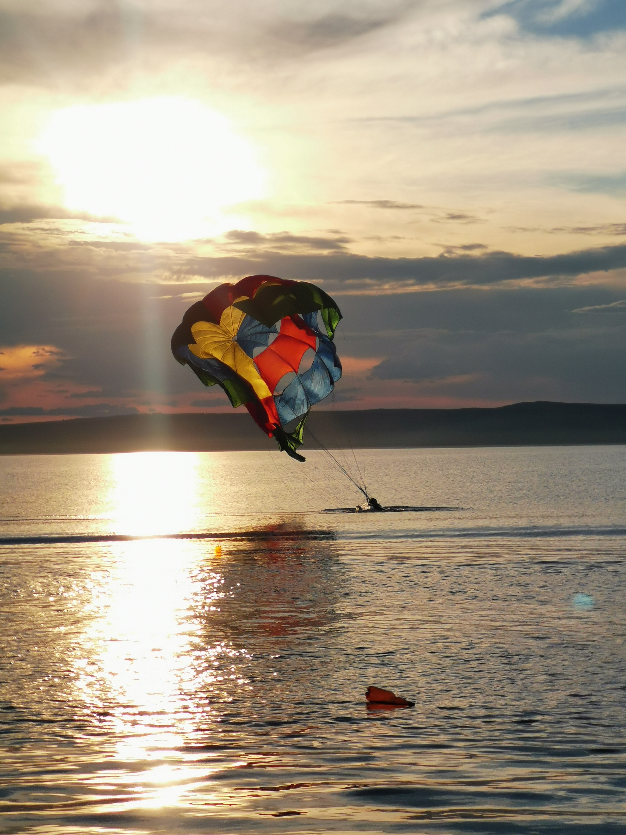 Flying with a parachute on a jet ski - My, Extreme, Parachute, Flight, The photo, Landscape, Lake, Happiness, beauty, Sky, Longpost