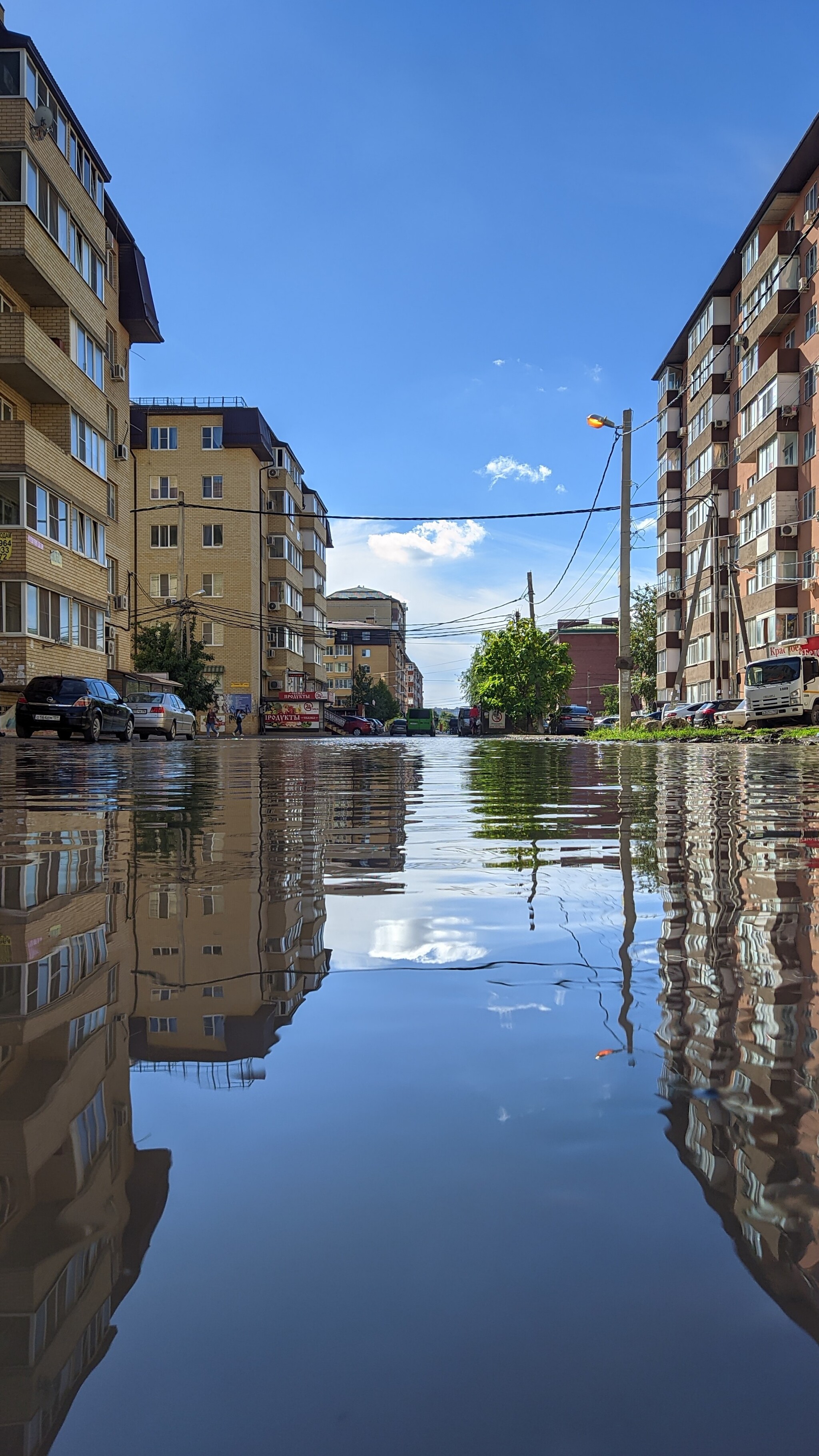 Monument to the unbuilt storm water... - My, Краснодарский Край, Krasnodar, Puddle, Through the looking glass, Longpost