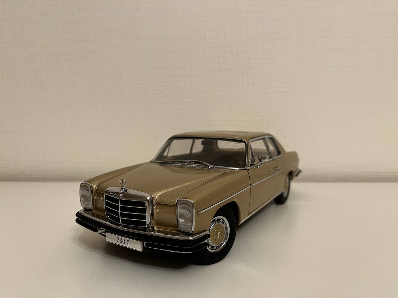 Mercedes 280c или /8 - Моё, Коллекция, Модели, Масштабная модель, Мерседес, Моделизм