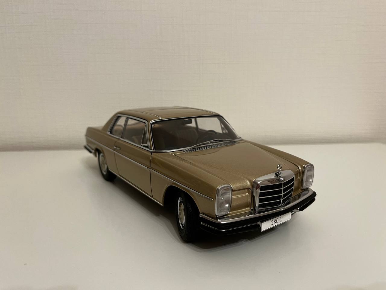 Mercedes 280c или /8 - Моё, Коллекция, Модели, Масштабная модель, Мерседес, Моделизм